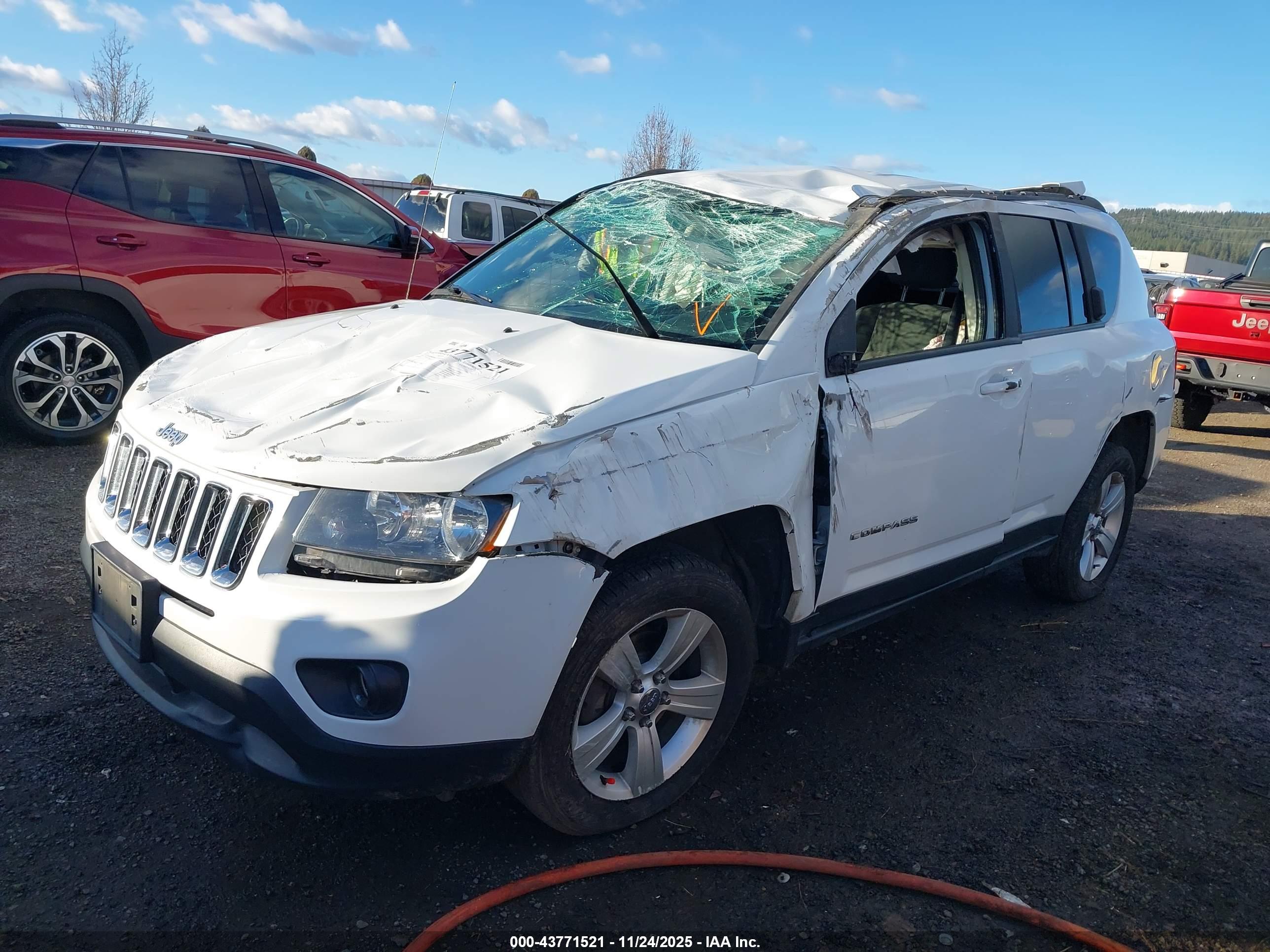 JEEP COMPASS image 2