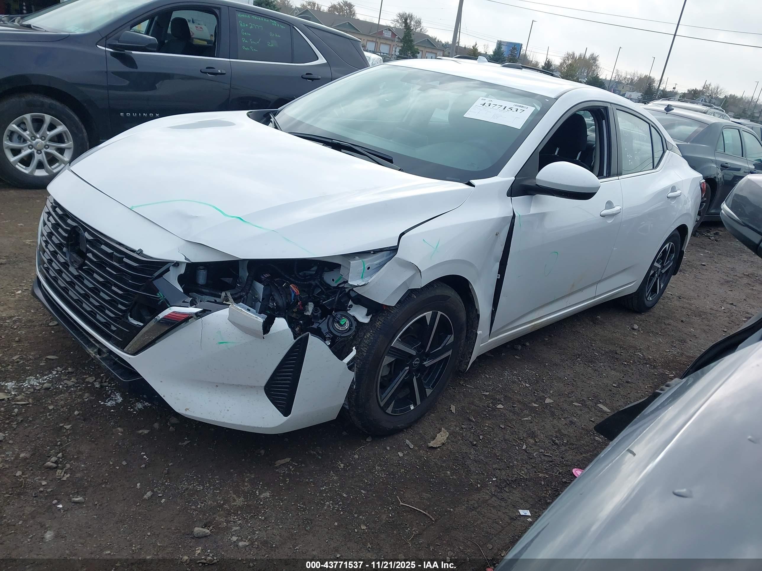 NISSAN SENTRA image 2