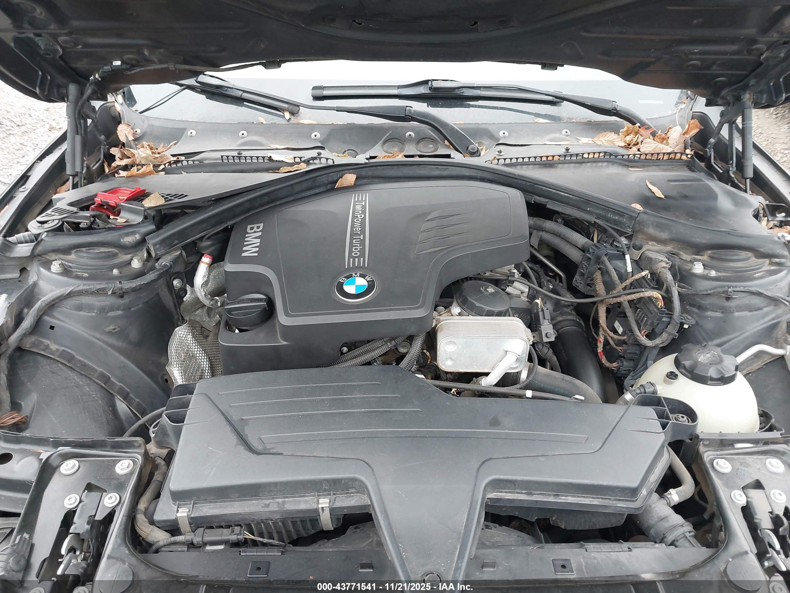 BMW 328I image 10