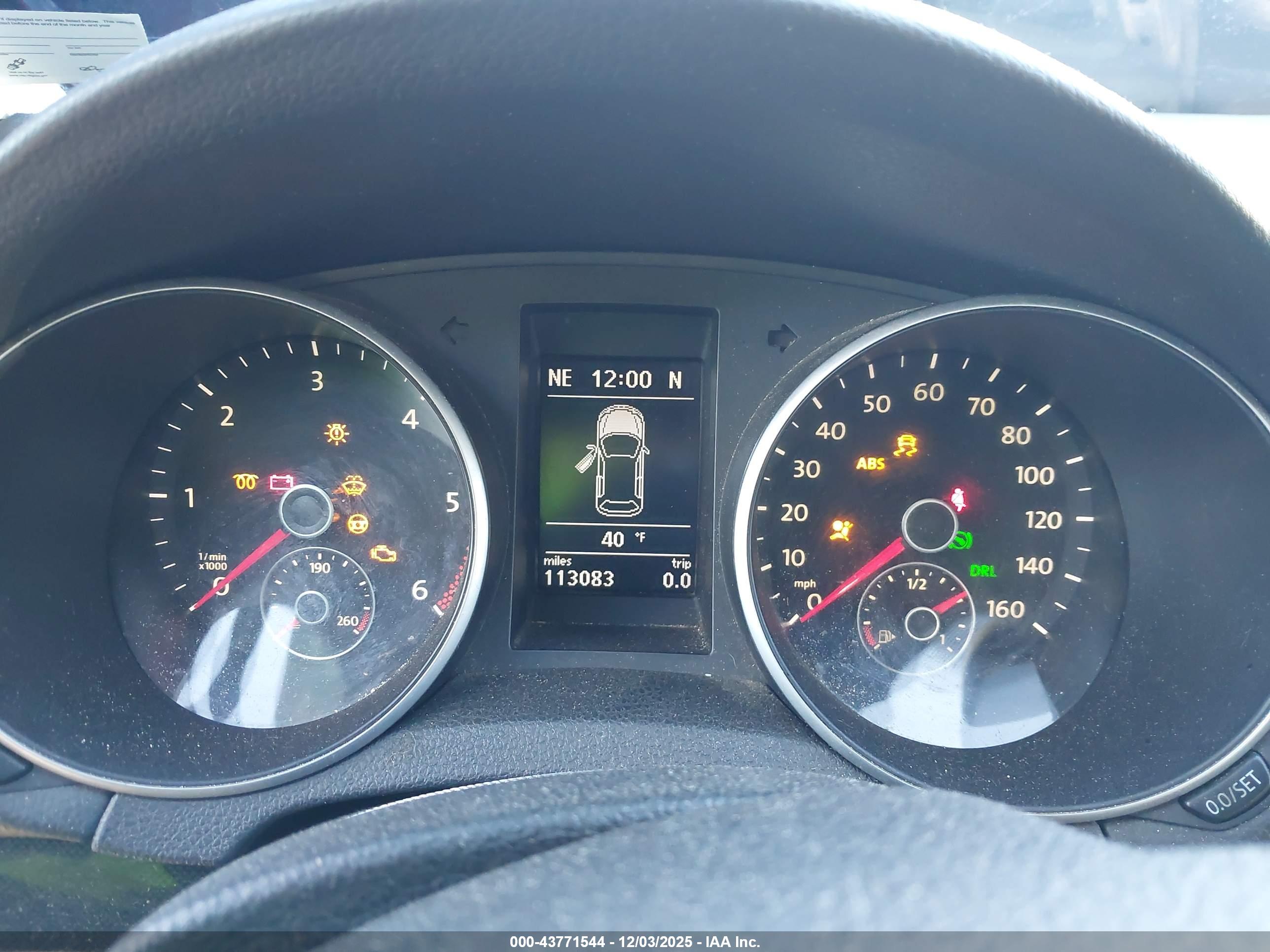 VOLKSWAGEN JETTA image 7