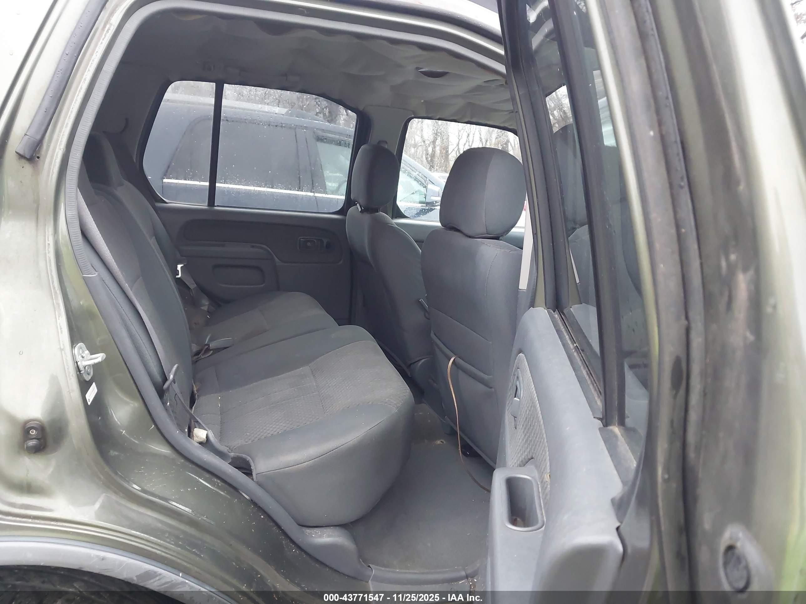 NISSAN XTERRA image 8
