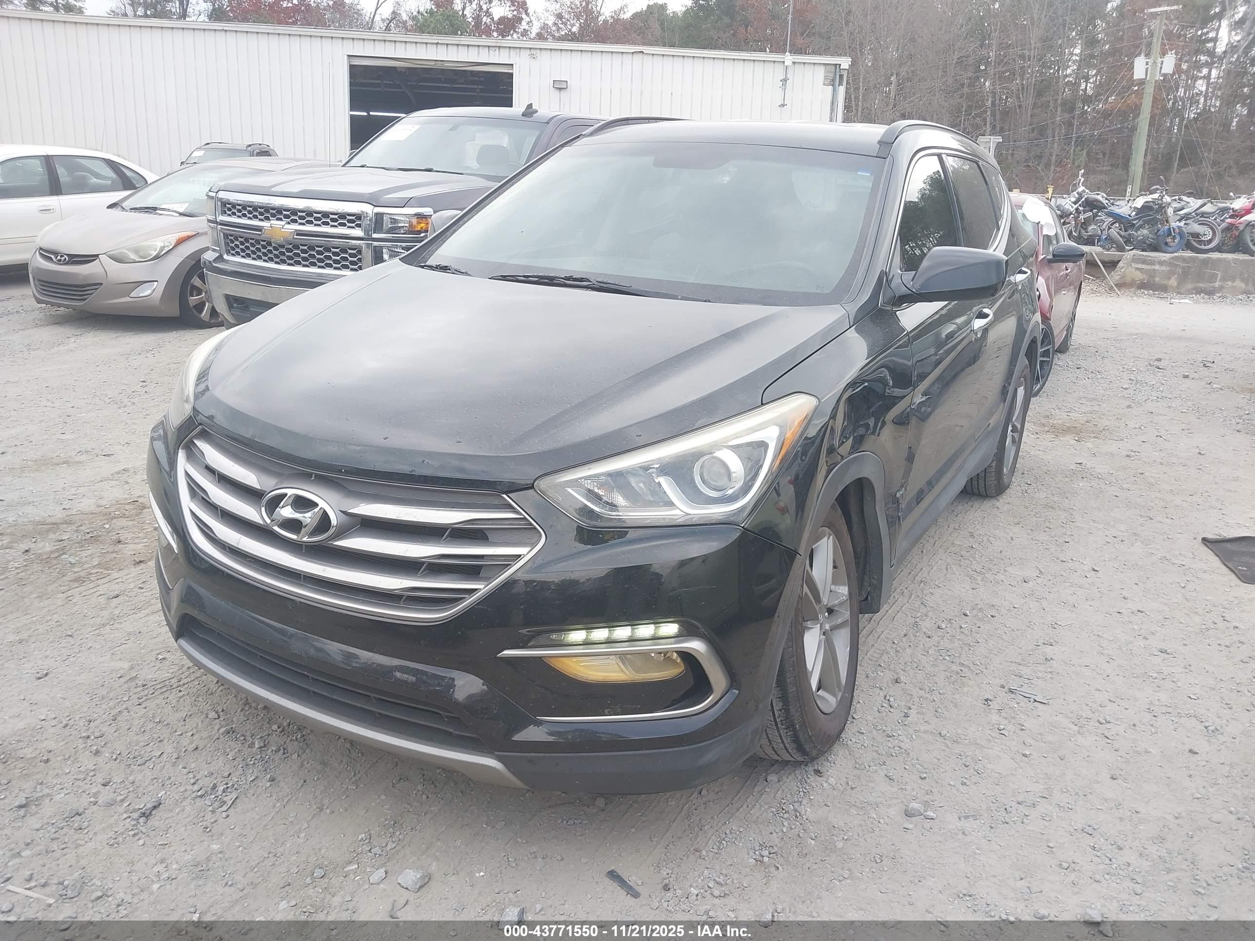 HYUNDAI SANTA image 2