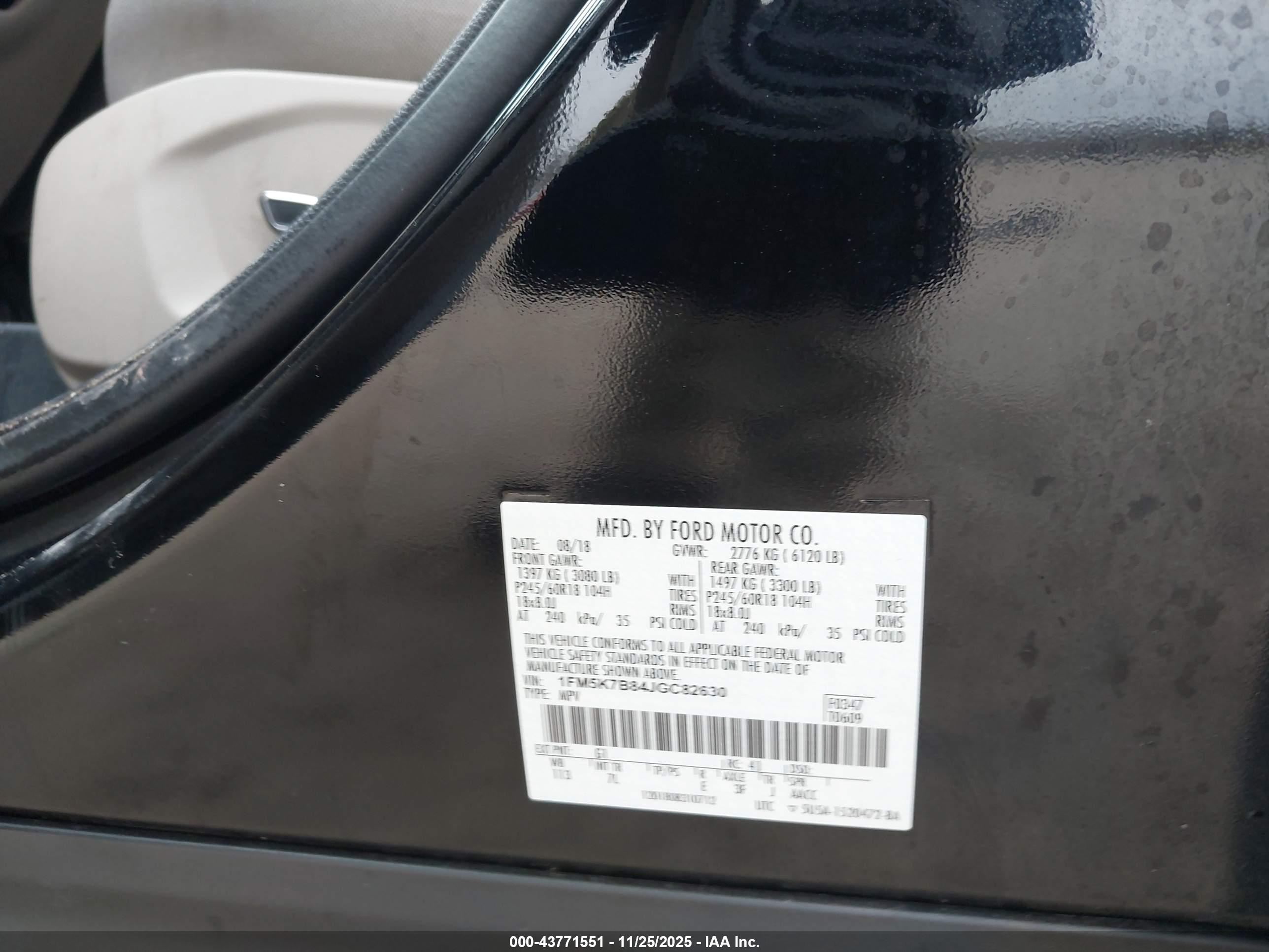 FORD EXPLORER image 9