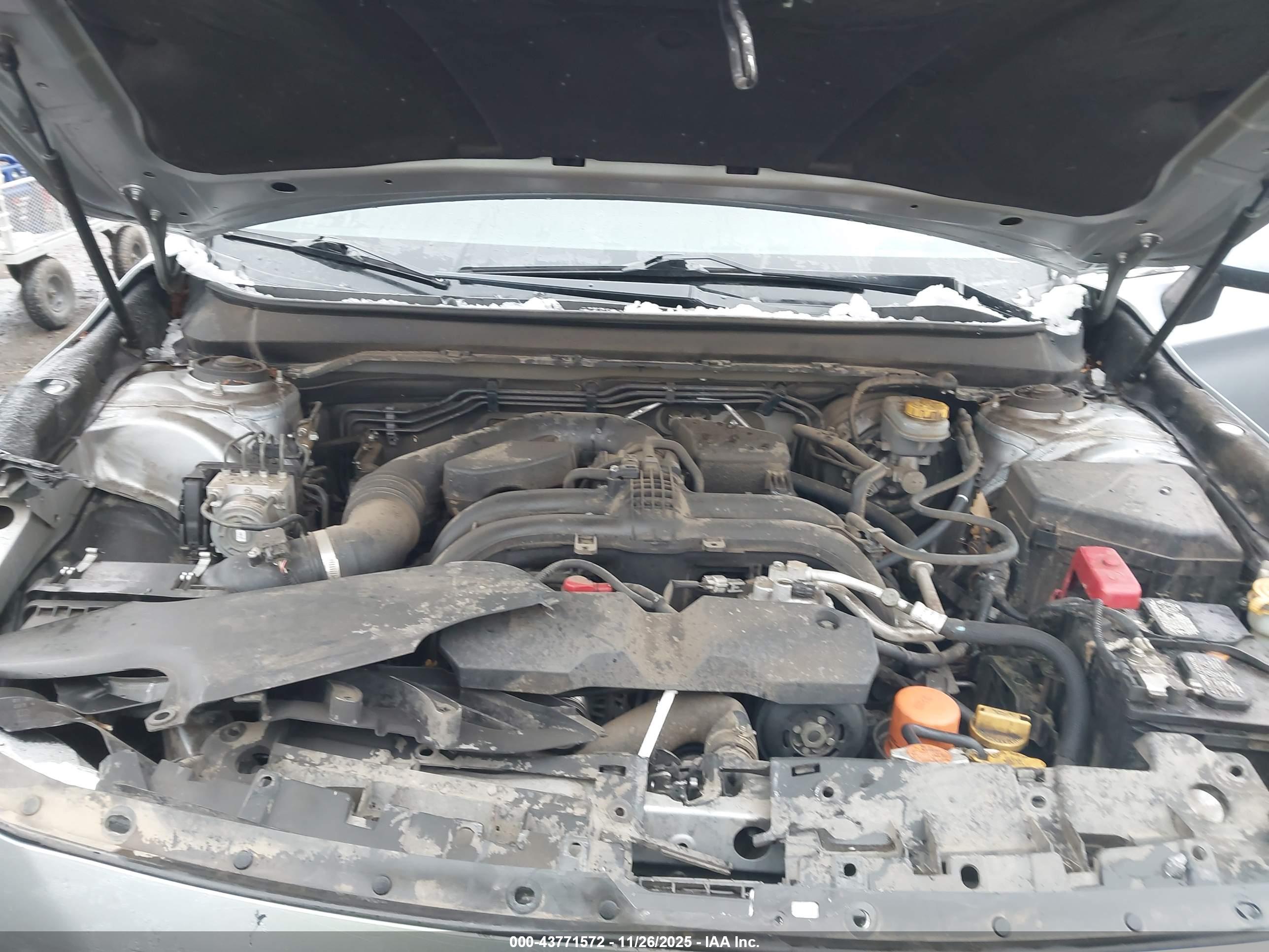 SUBARU LEGACY image 10