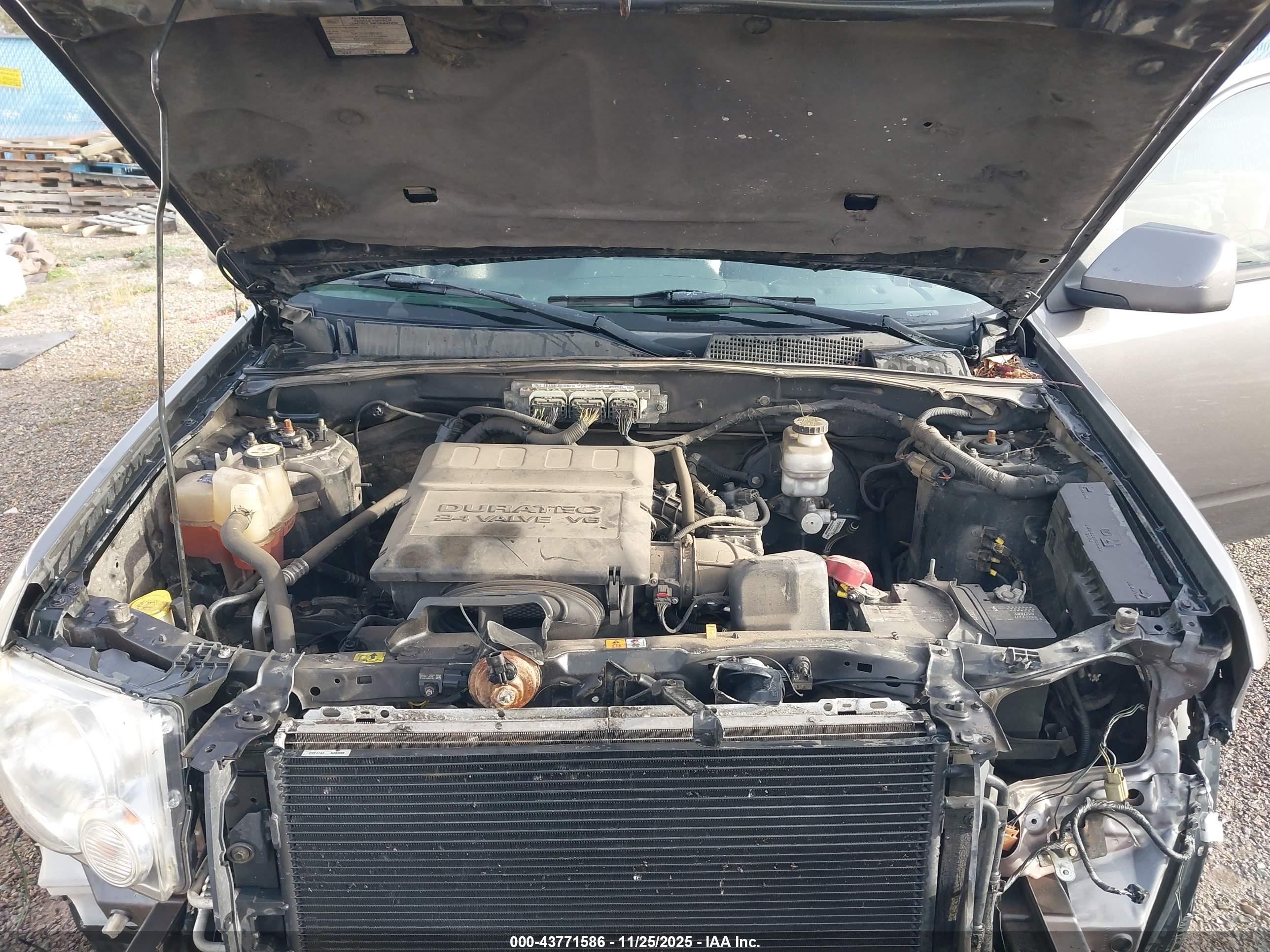 FORD ESCAPE image 10