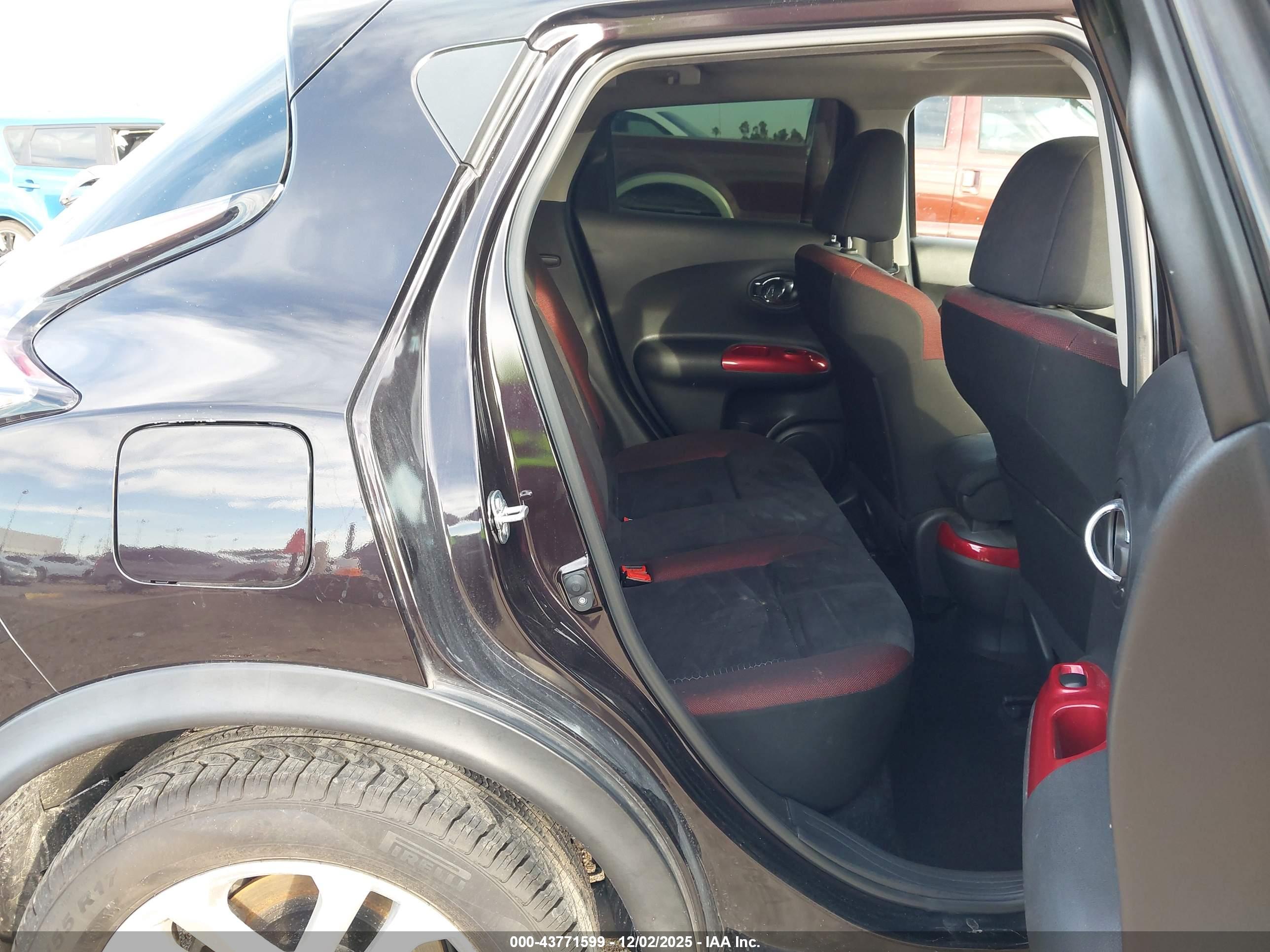 NISSAN JUKE image 8