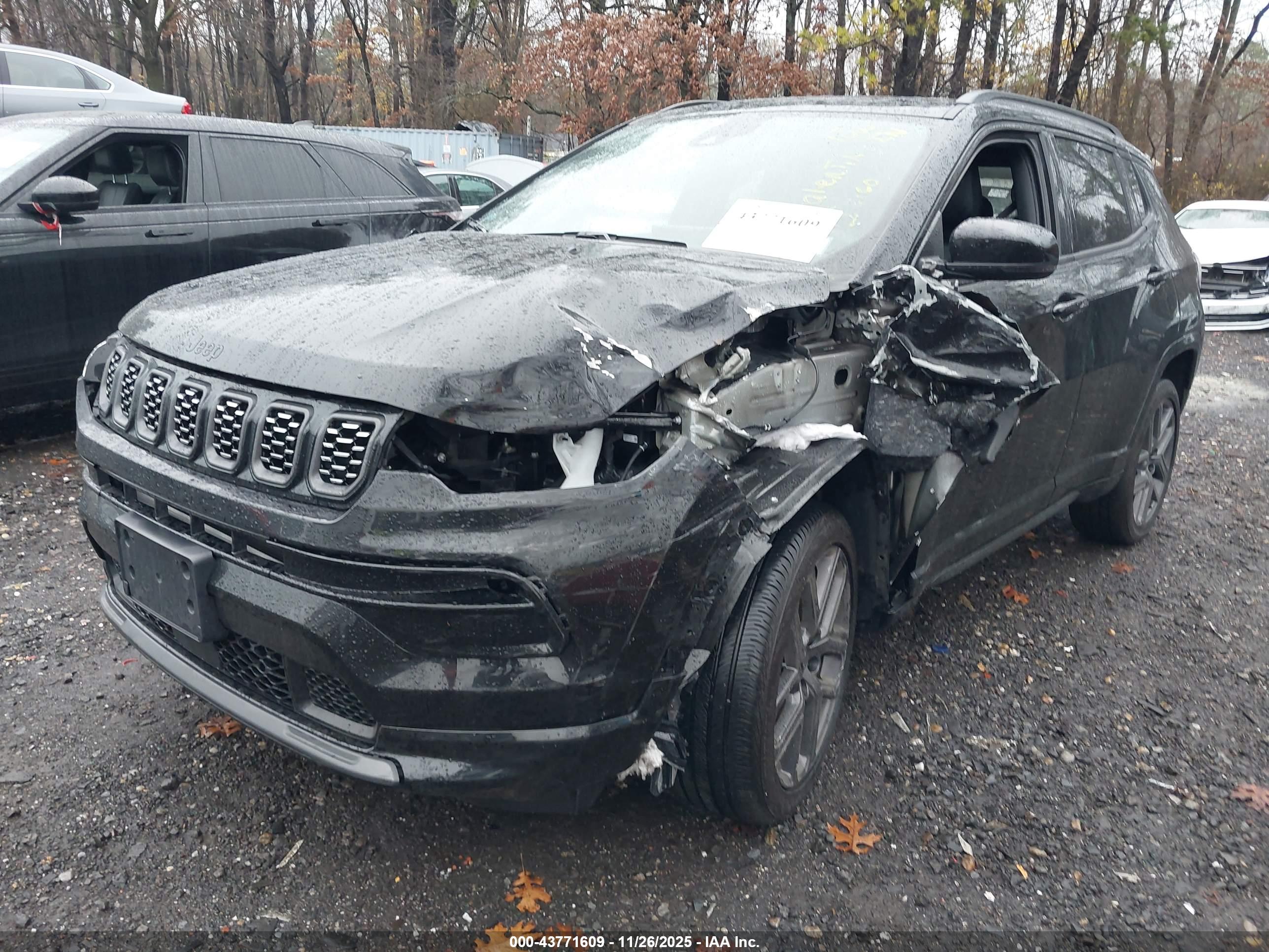 JEEP COMPASS image 2