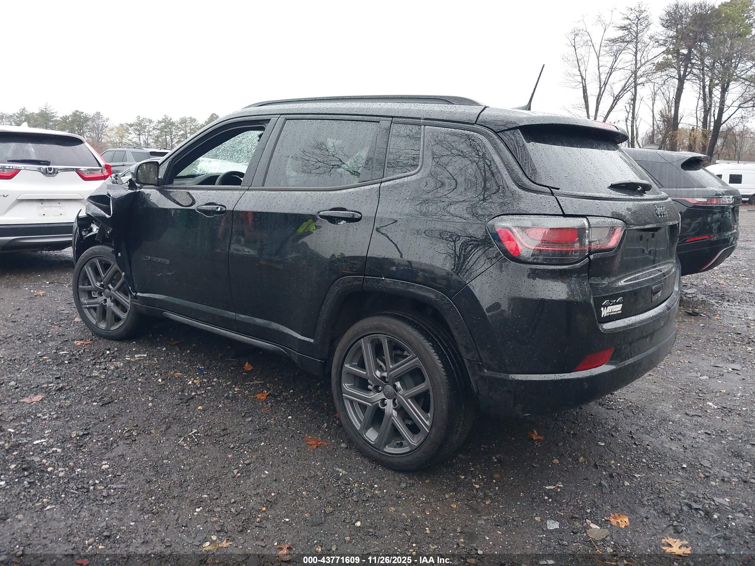 JEEP COMPASS image 3