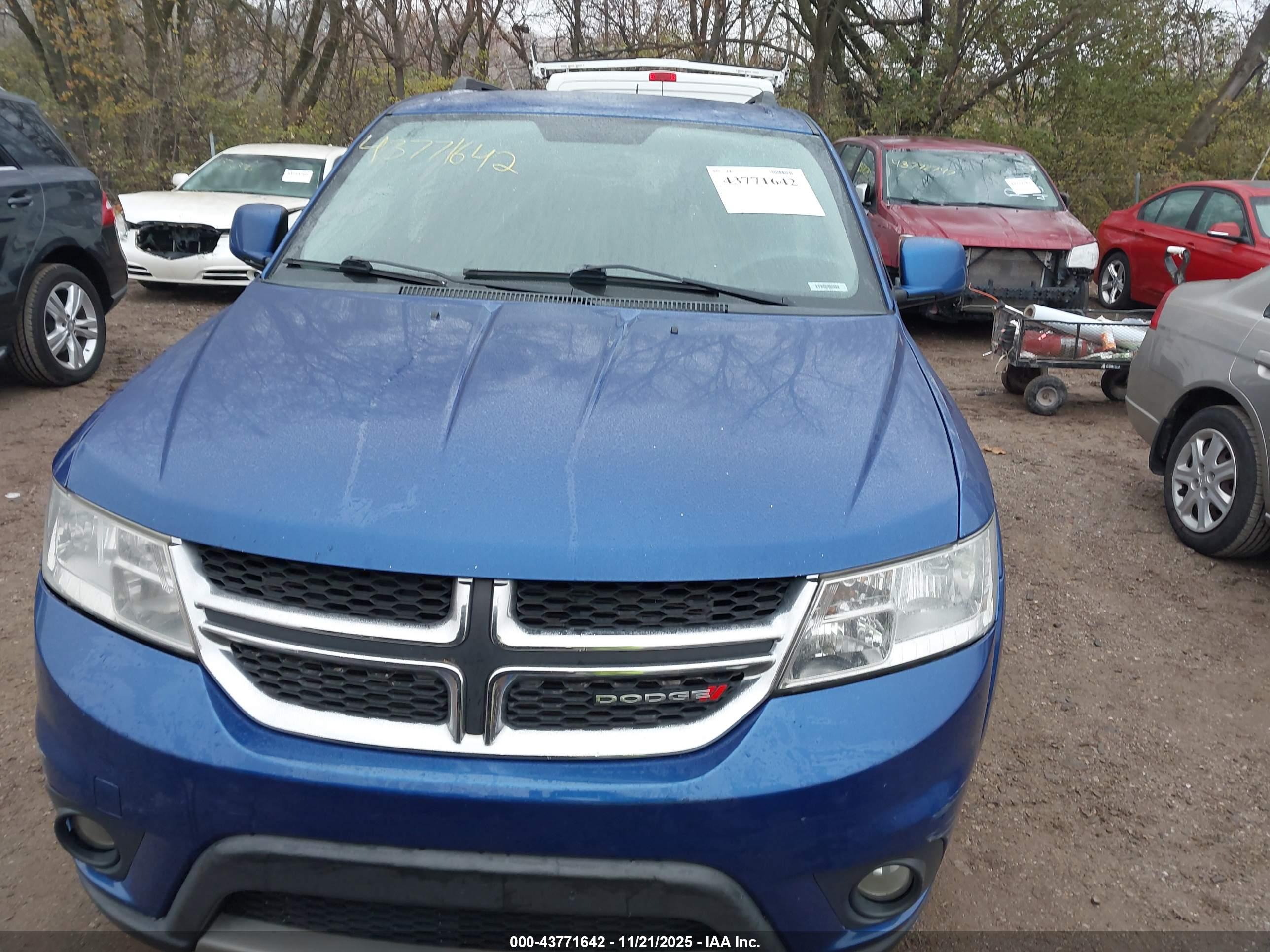DODGE JOURNEY image 6