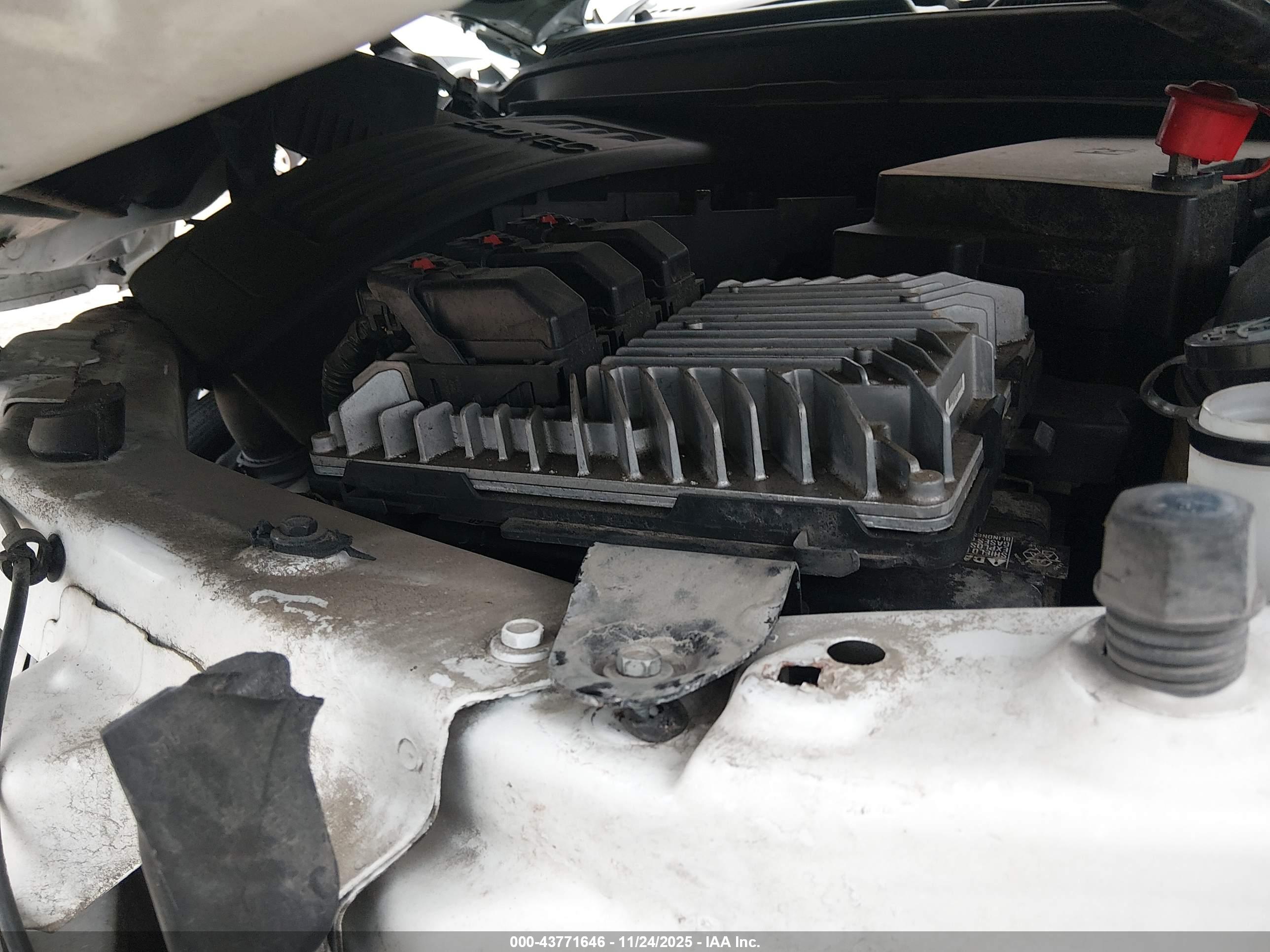 GMC TERRAIN image 10