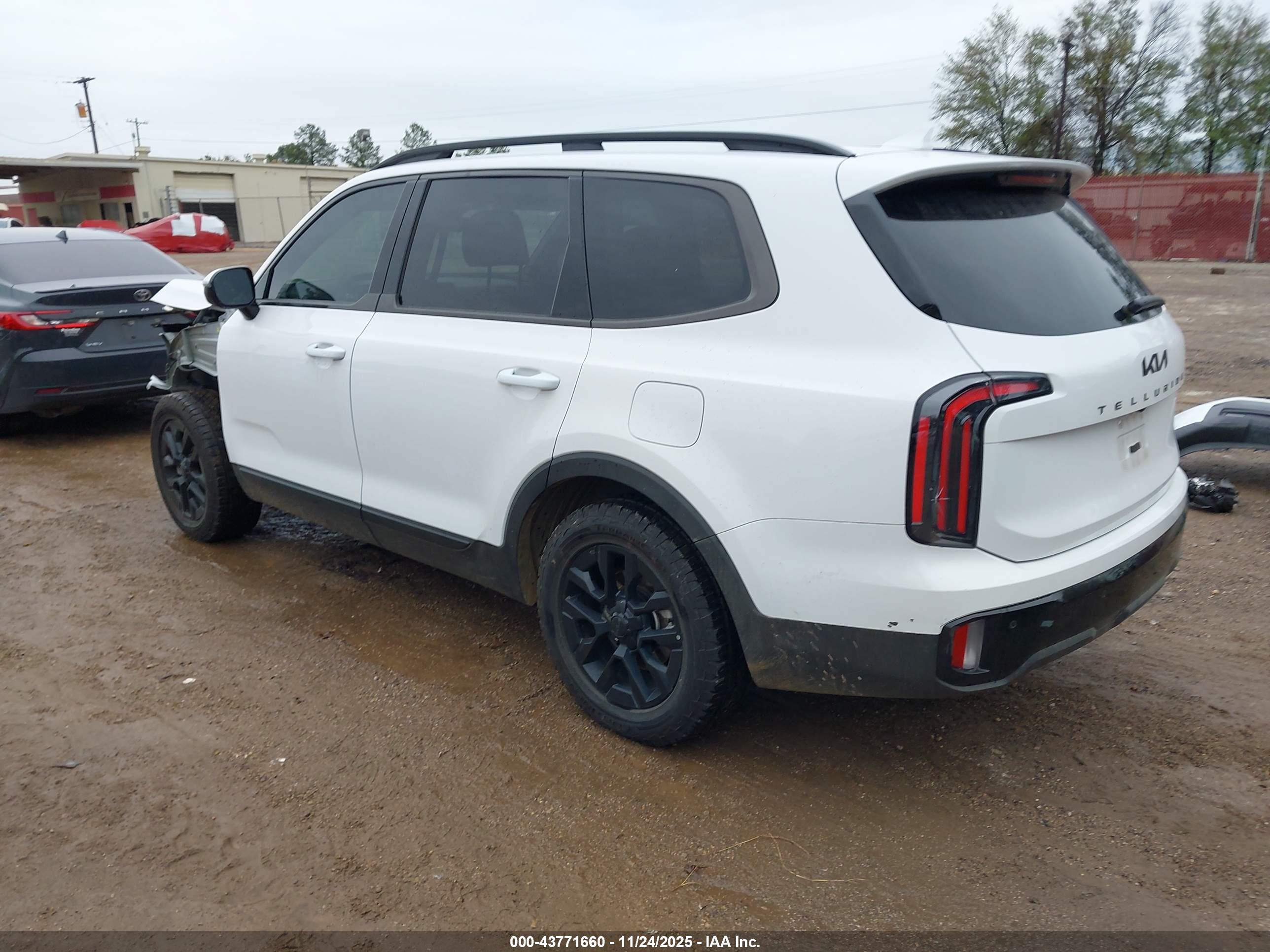 KIA TELLURIDE image 3