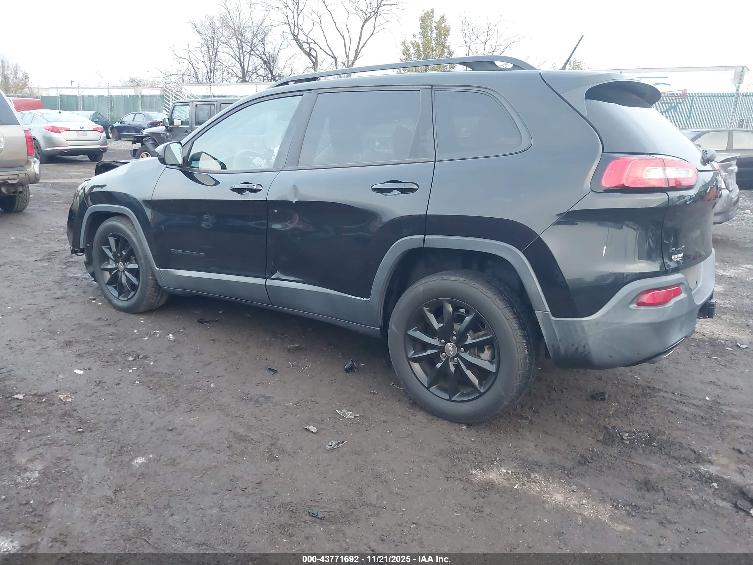 JEEP CHEROKEE image 3