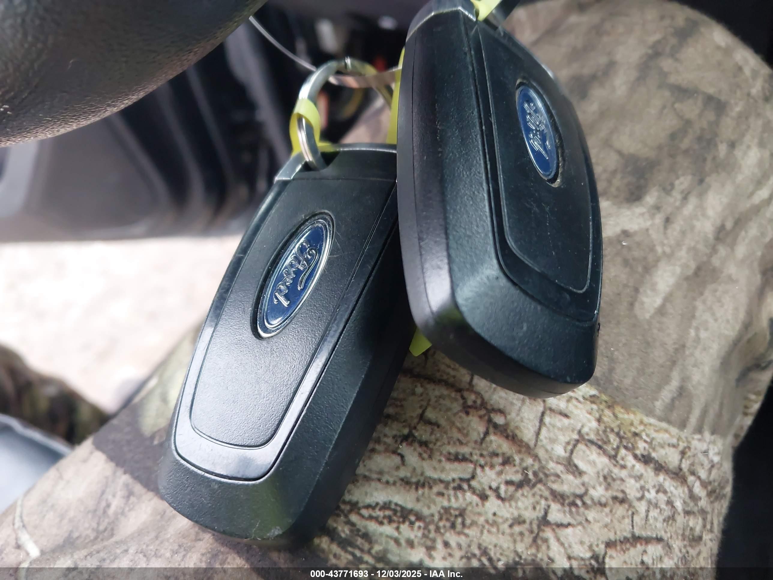 FORD RANGER image 11