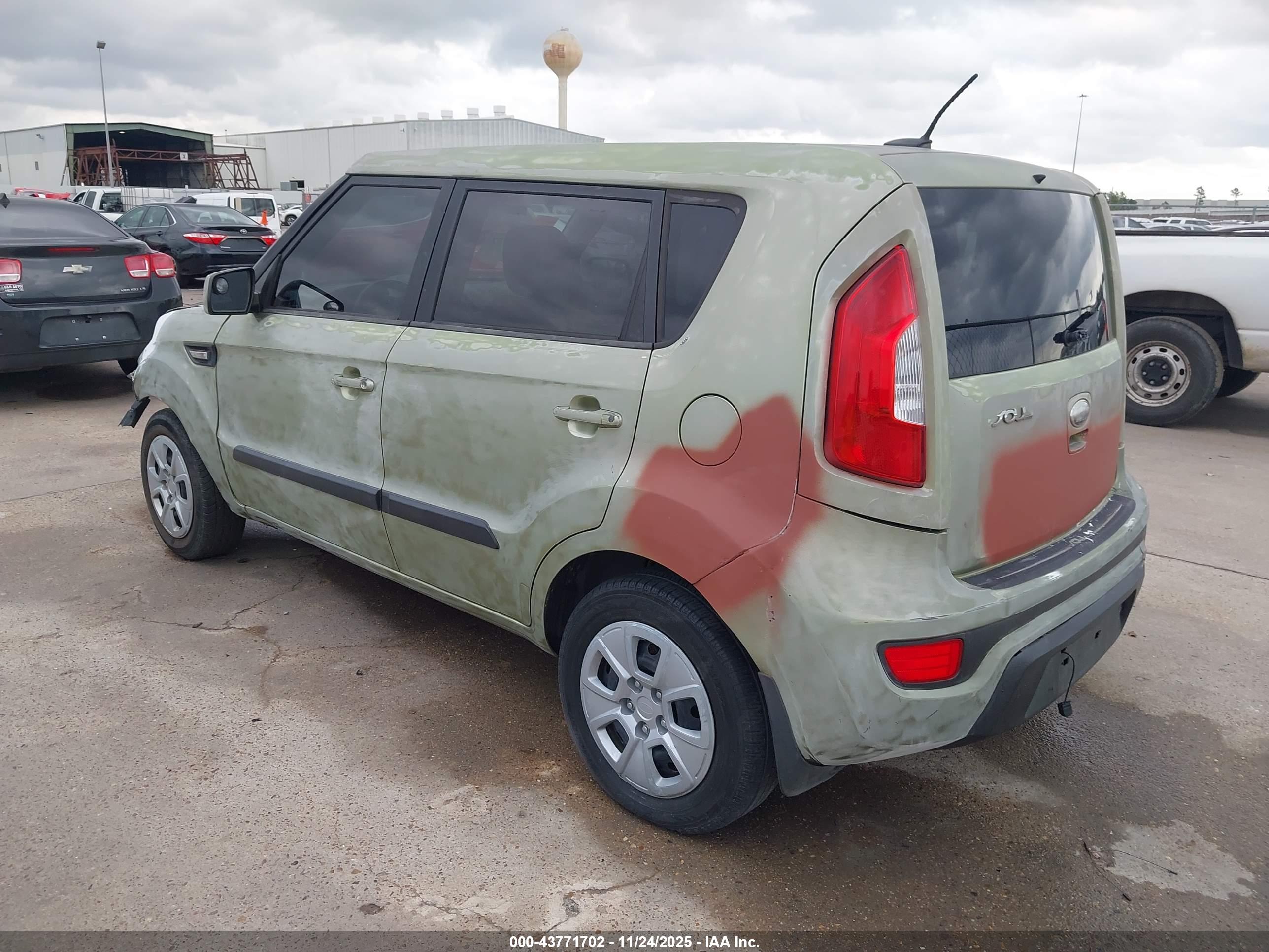 KIA SOUL image 3