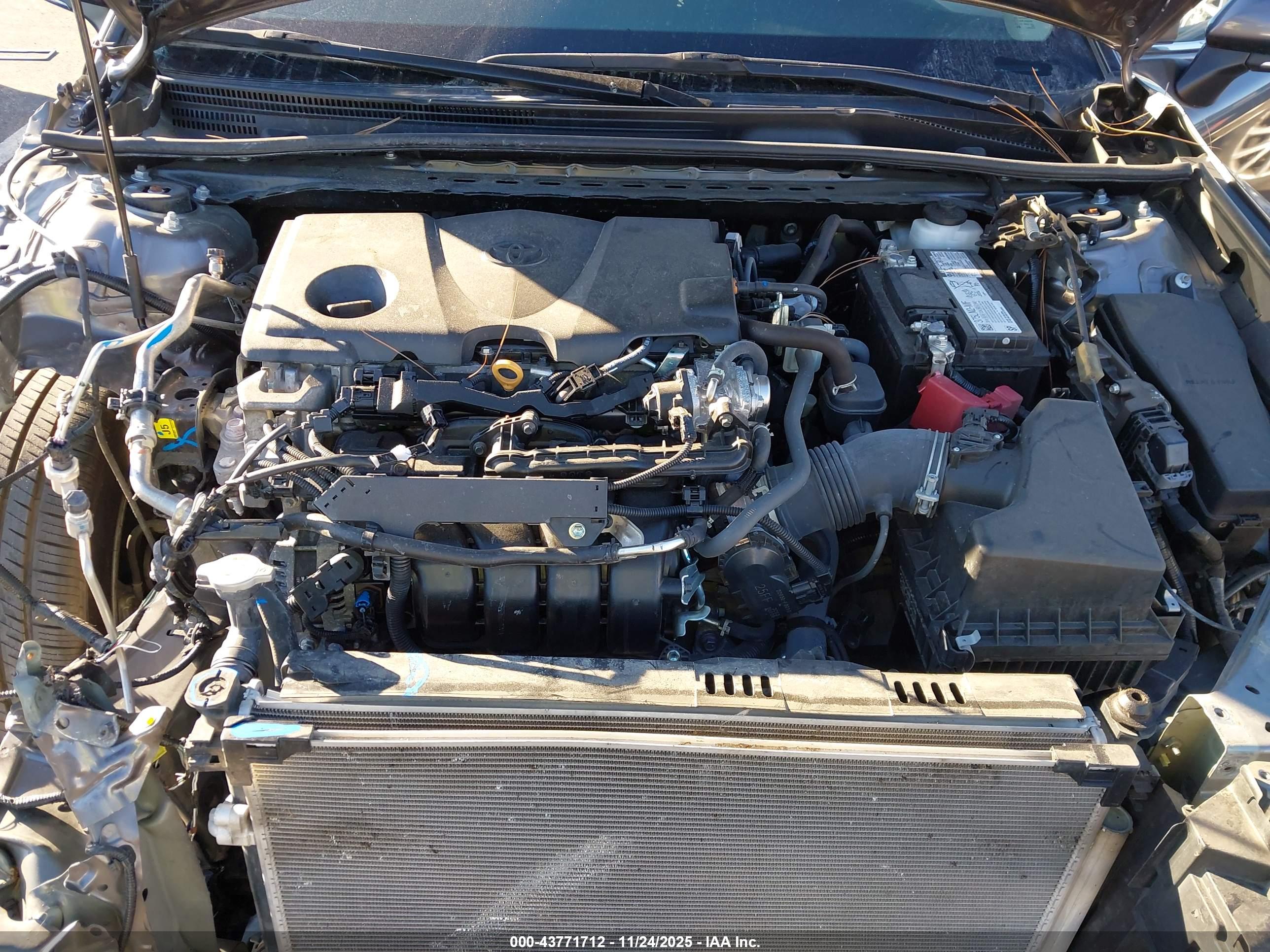 TOYOTA CAMRY image 10