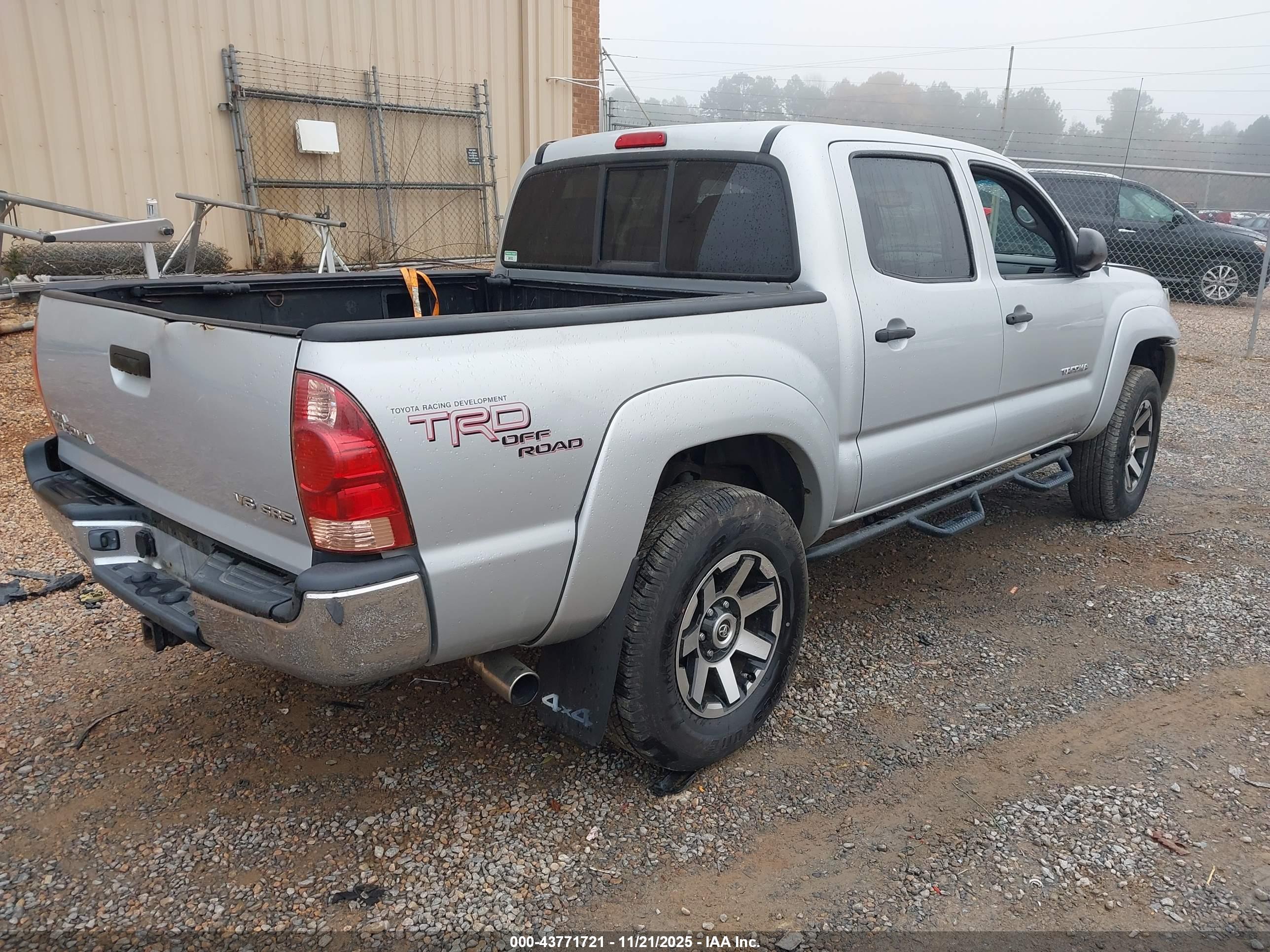 TOYOTA TACOMA image 4