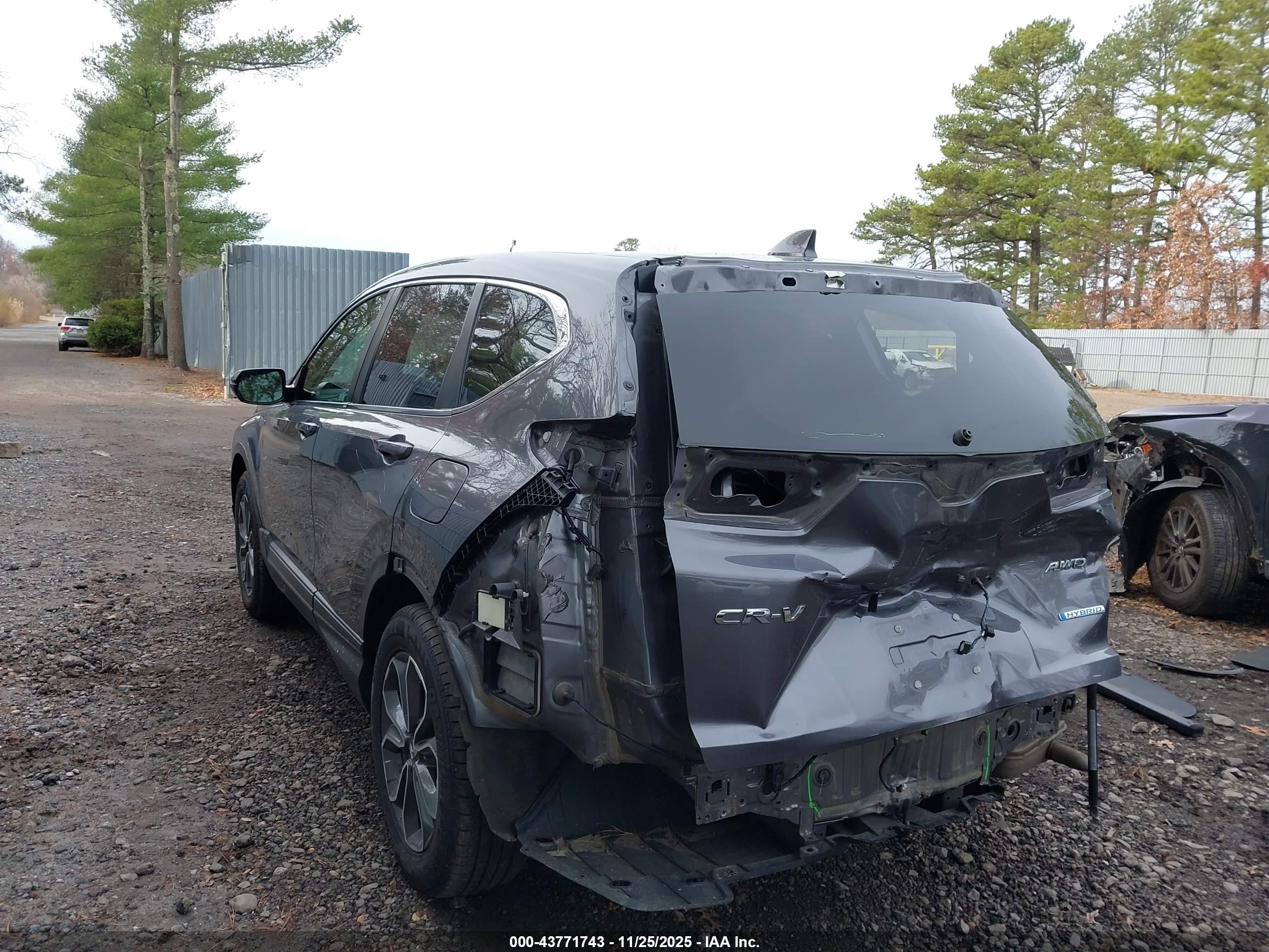 HONDA CR-V image 3