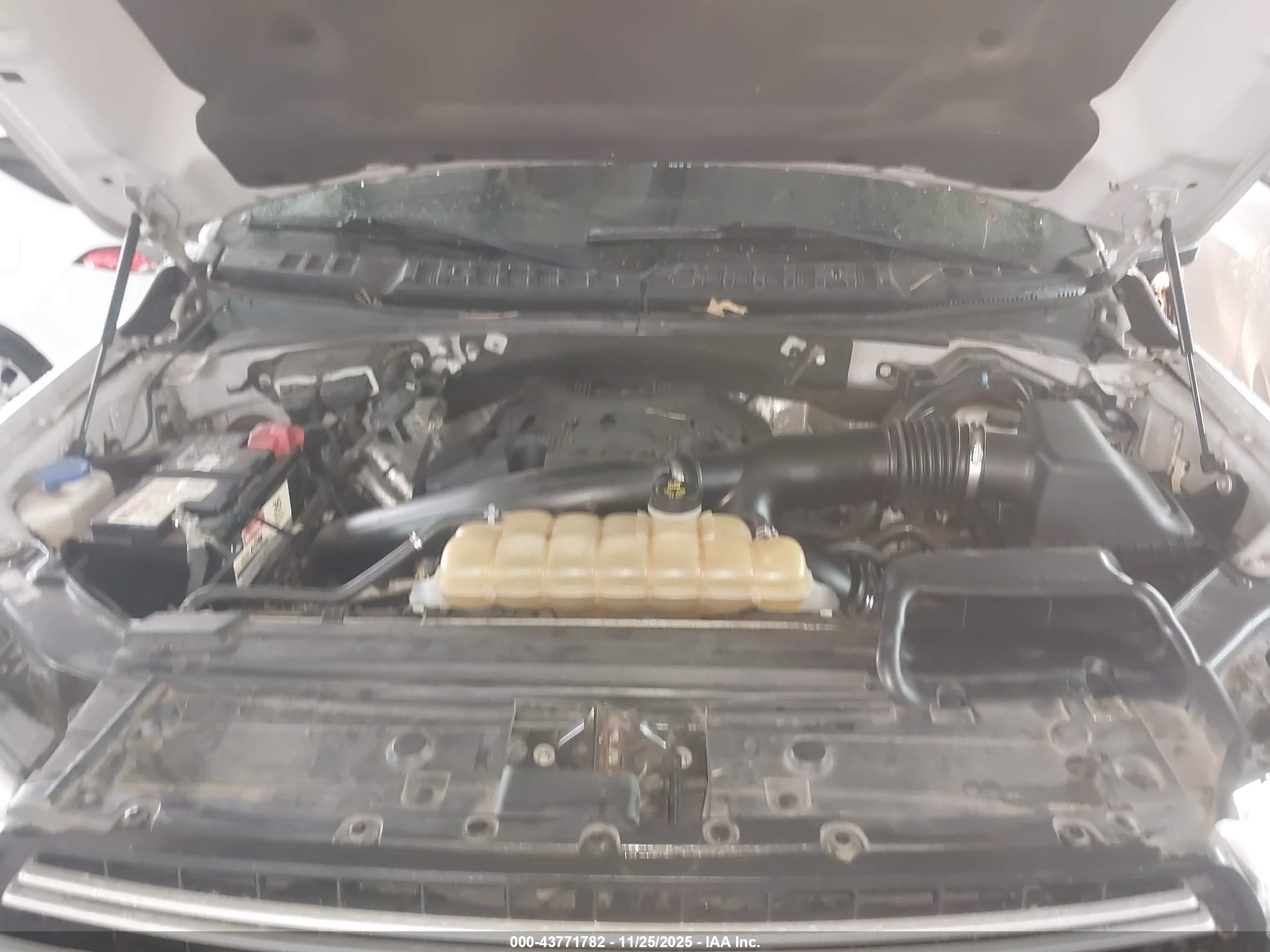 FORD F-150 image 10