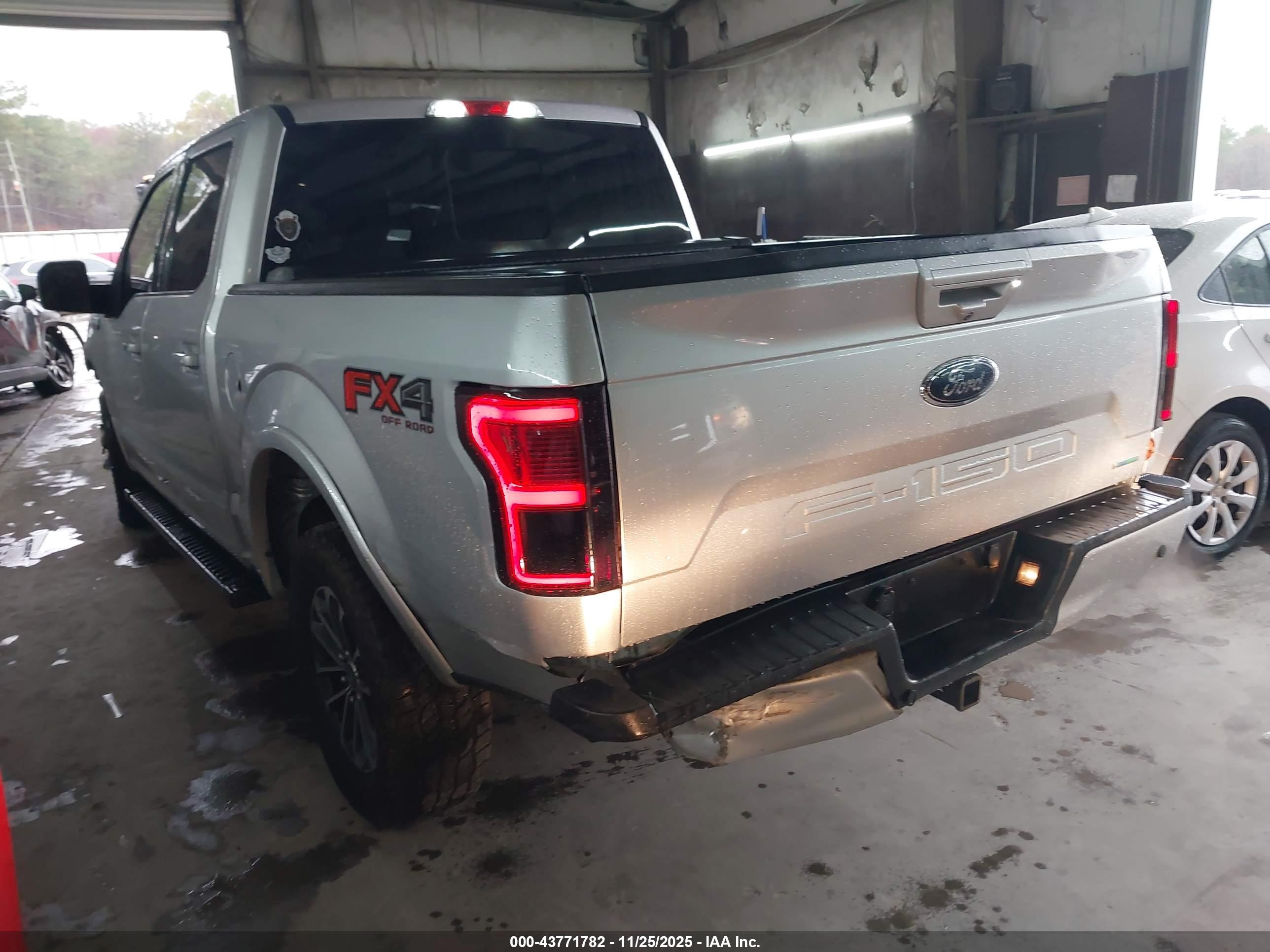 FORD F-150 image 3