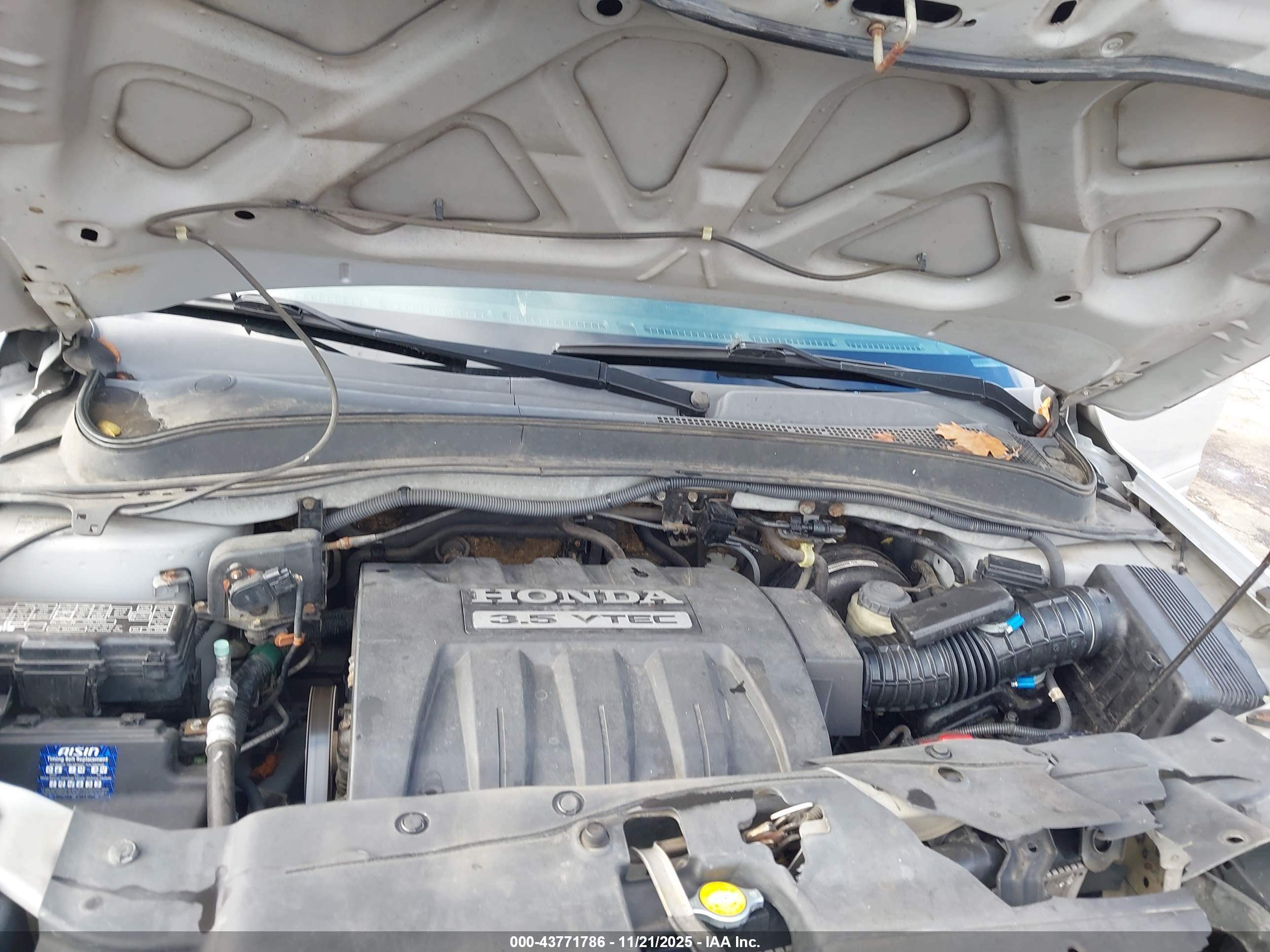 HONDA PILOT image 10