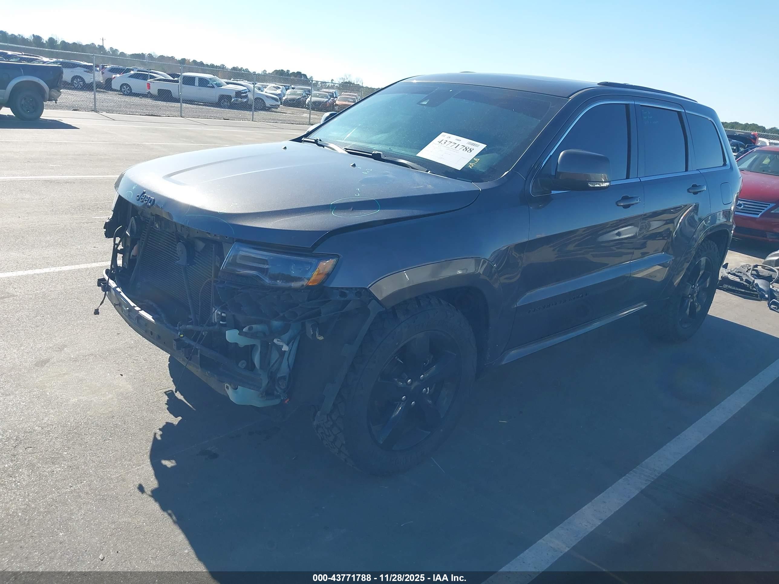 JEEP GRAND image 2