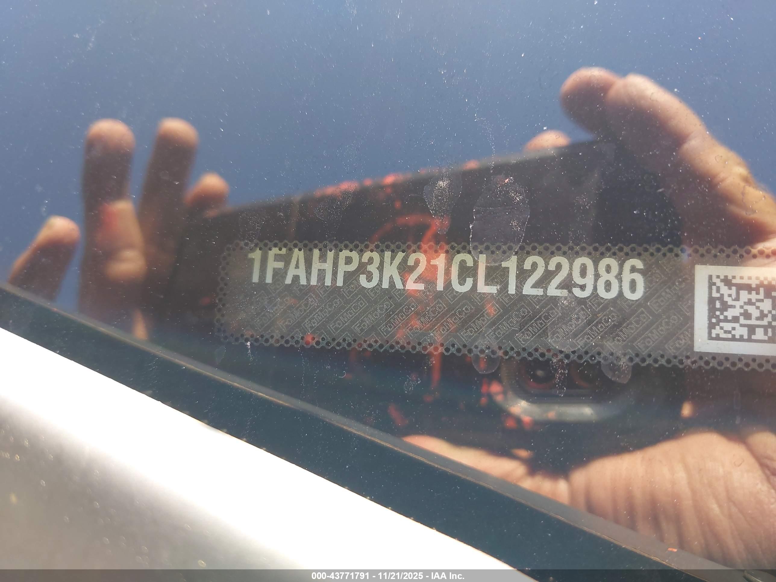 FORD FOCUS image 9