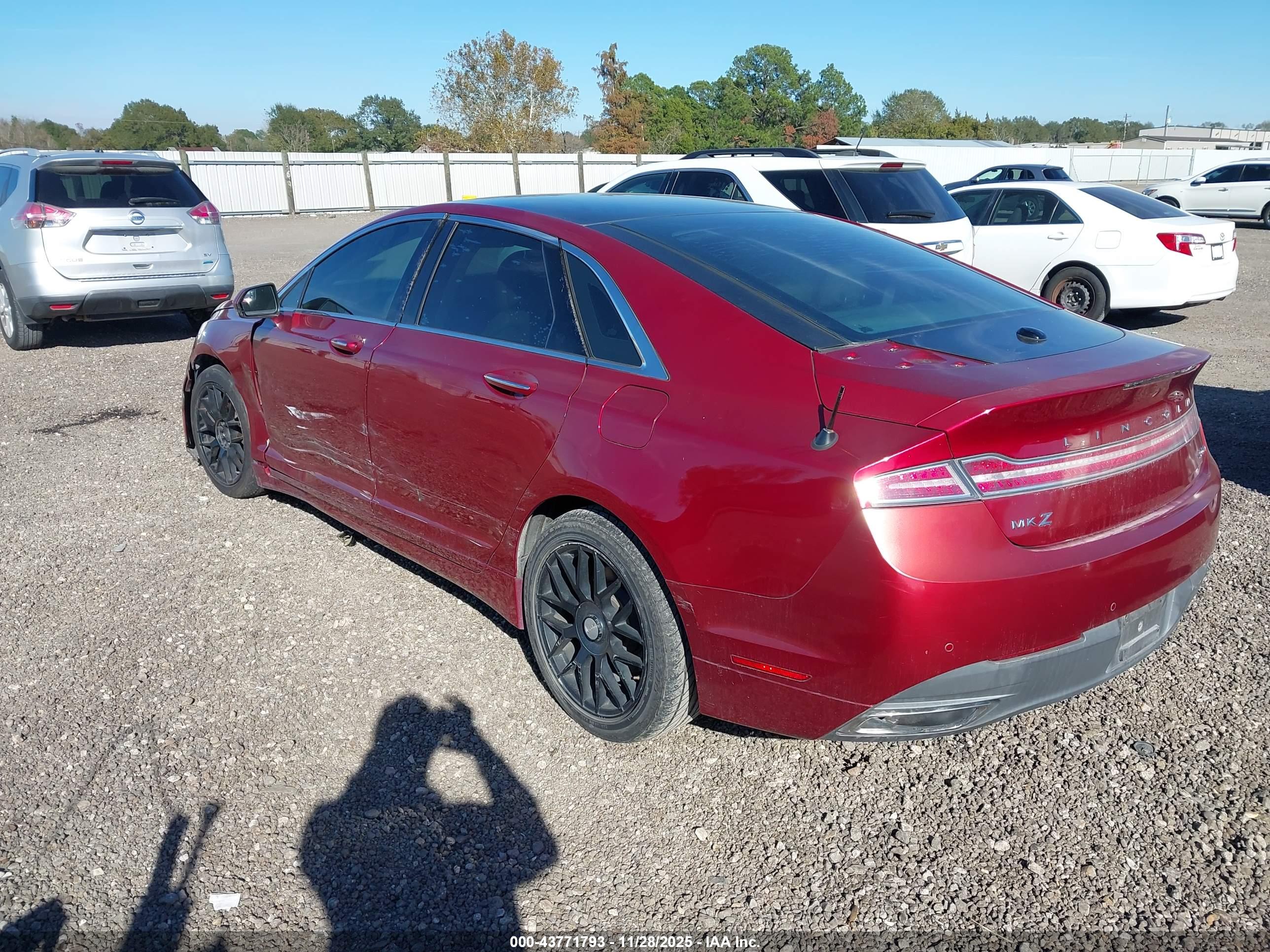 LINCOLN MKZ image 3