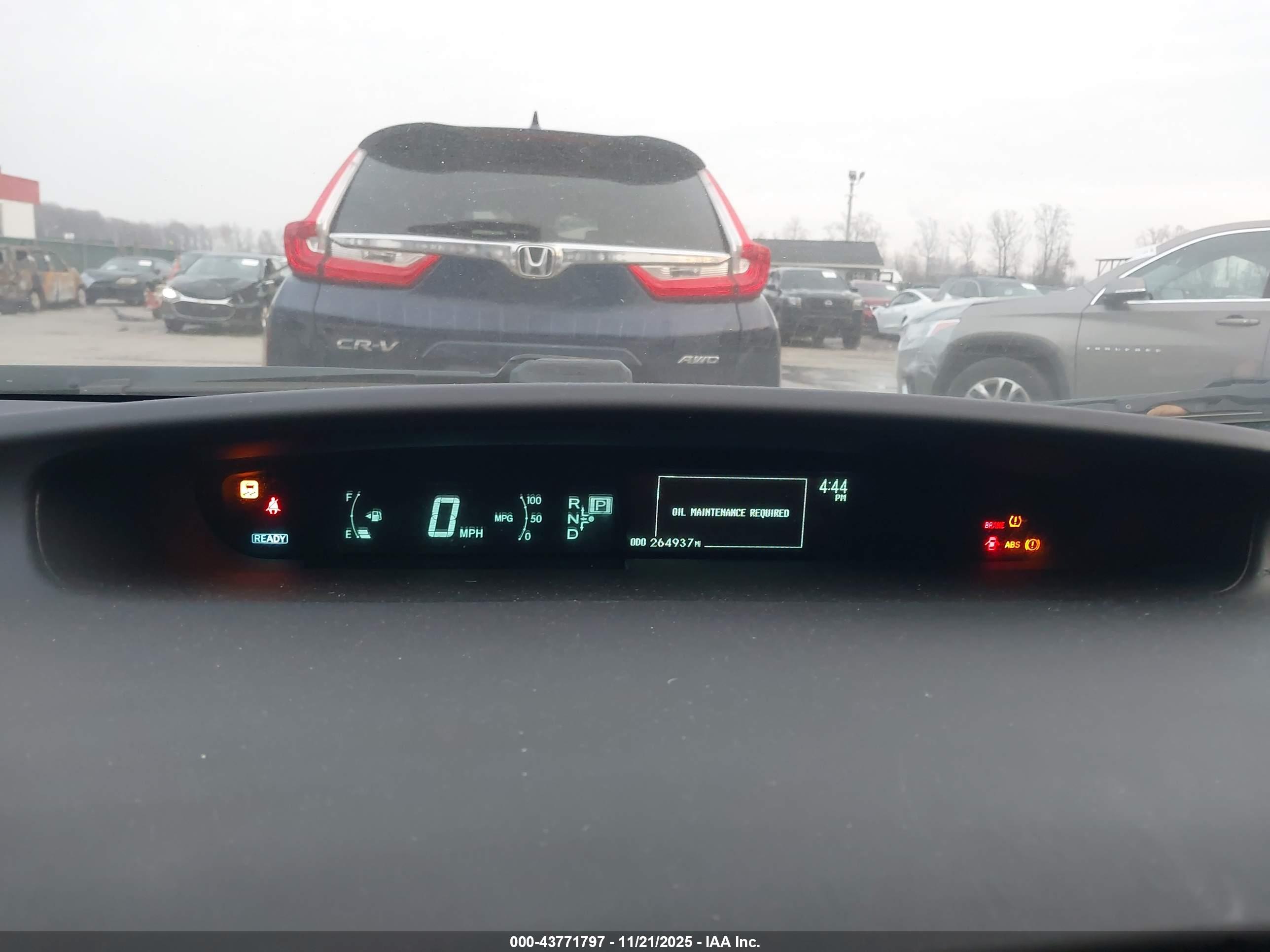 TOYOTA PRIUS image 7