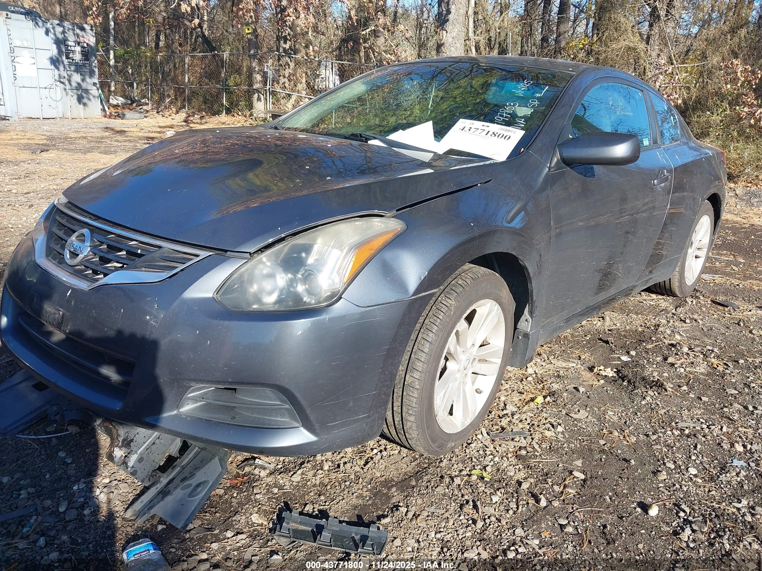 NISSAN ALTIMA image 2