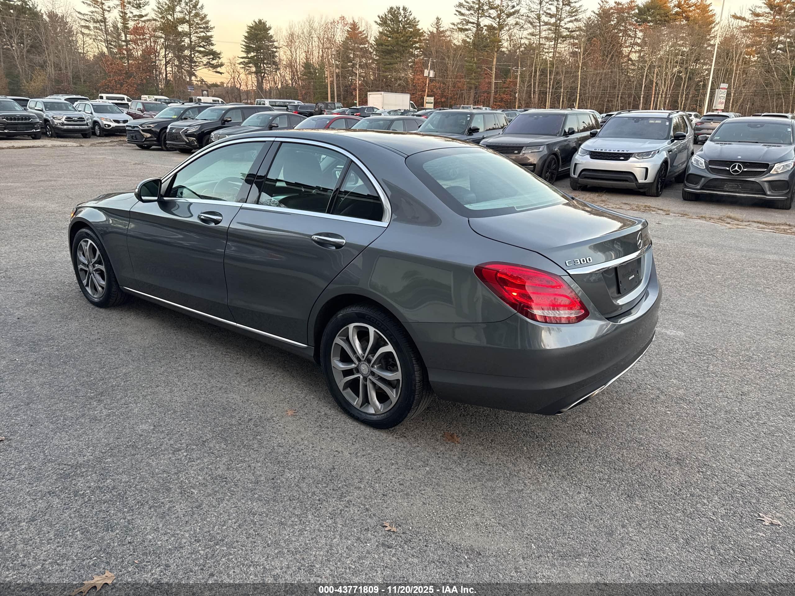 MERCEDES-BENZ C image 3