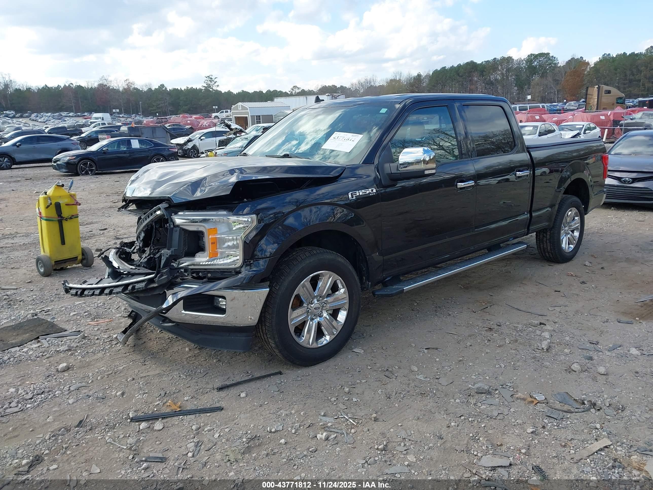 FORD F-150 image 2
