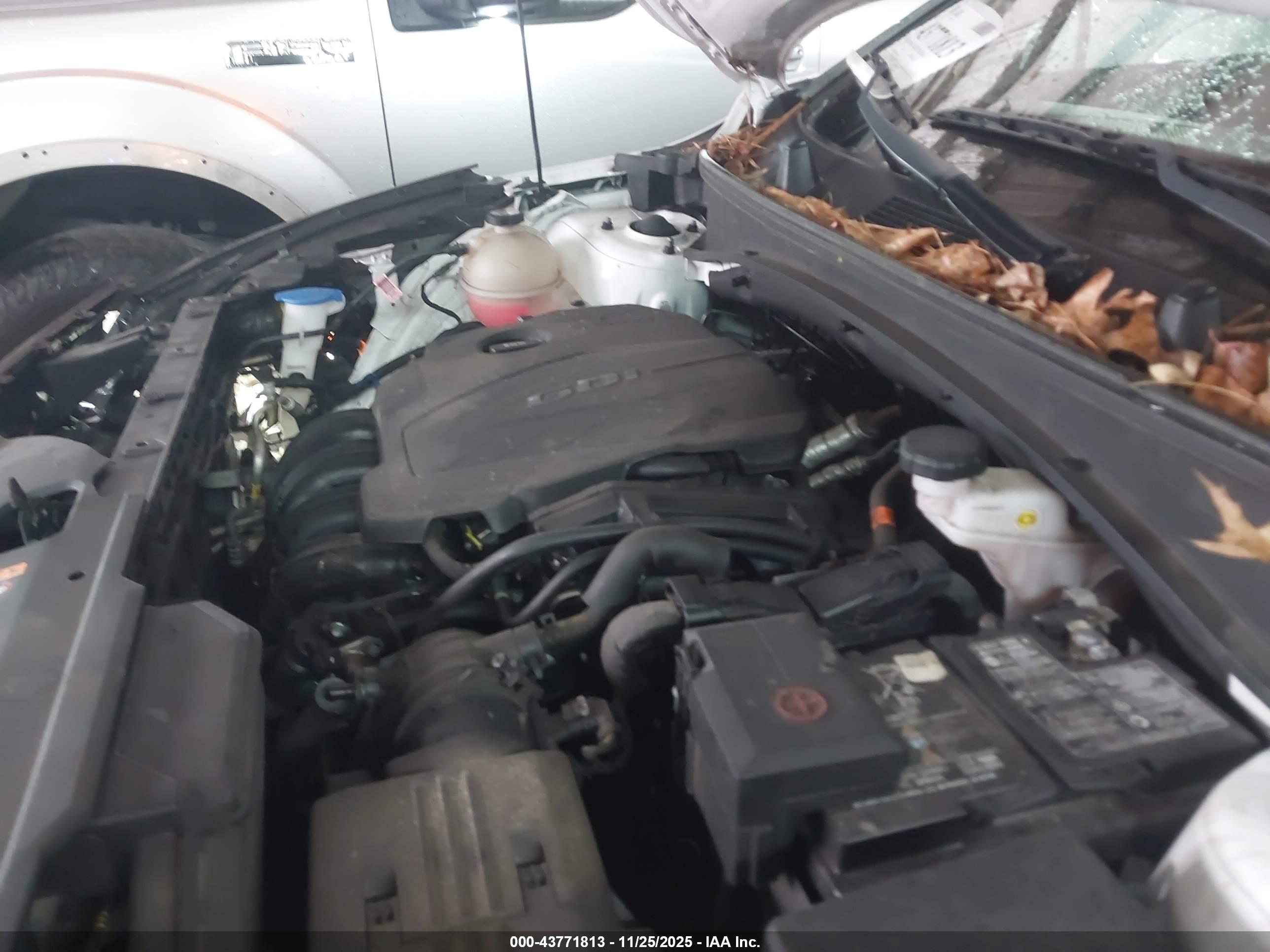 KIA SPORTAGE image 10