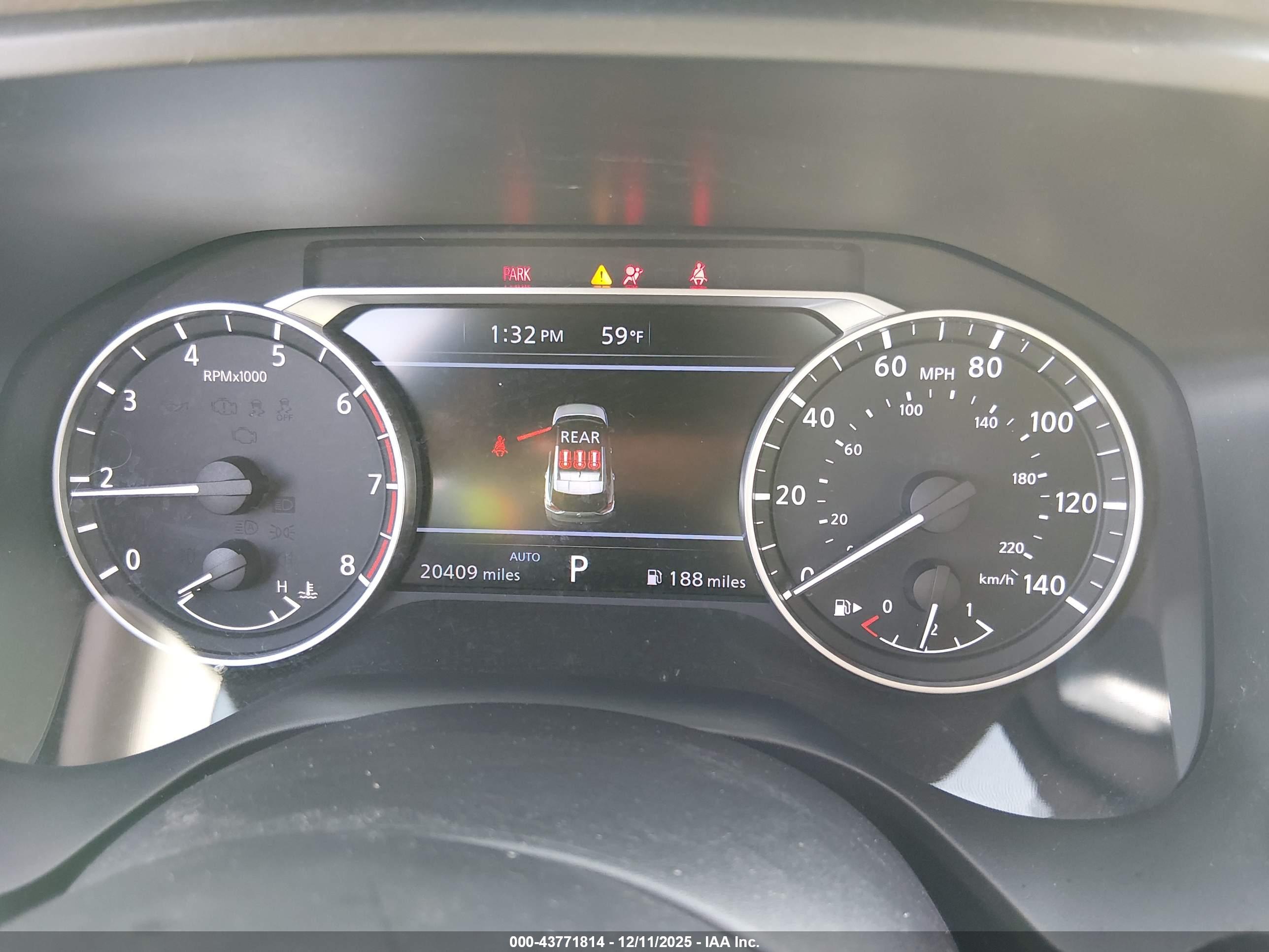 NISSAN ROGUE image 7