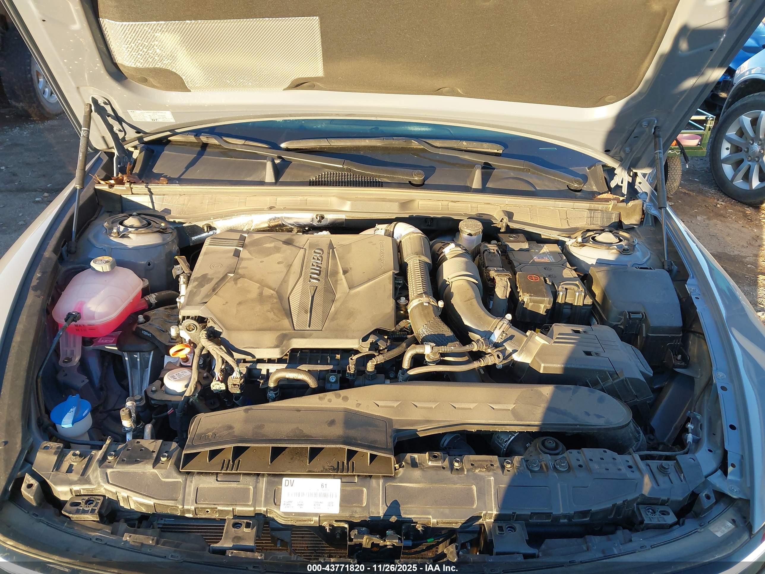 HYUNDAI SONATA image 10