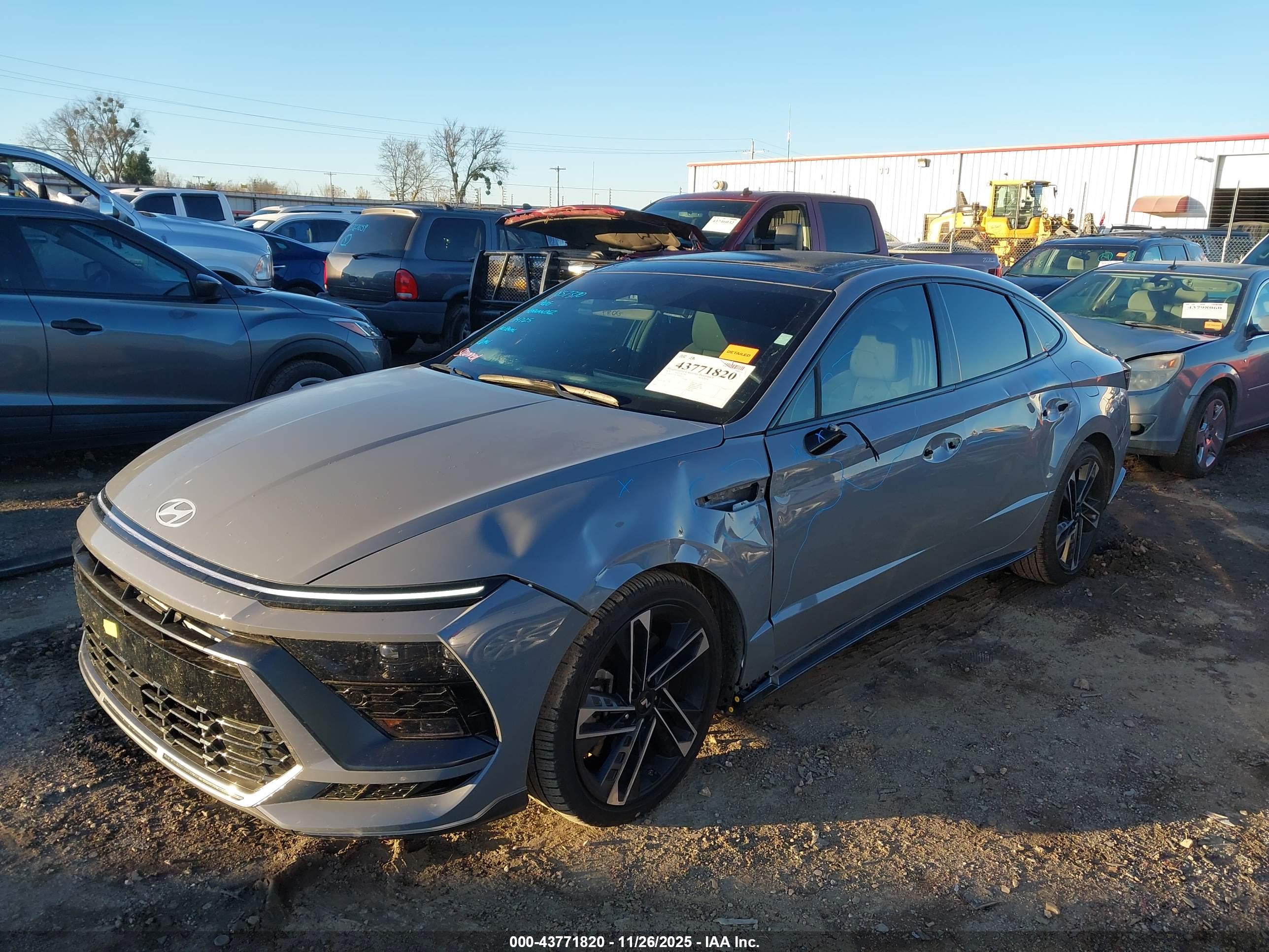 HYUNDAI SONATA image 2