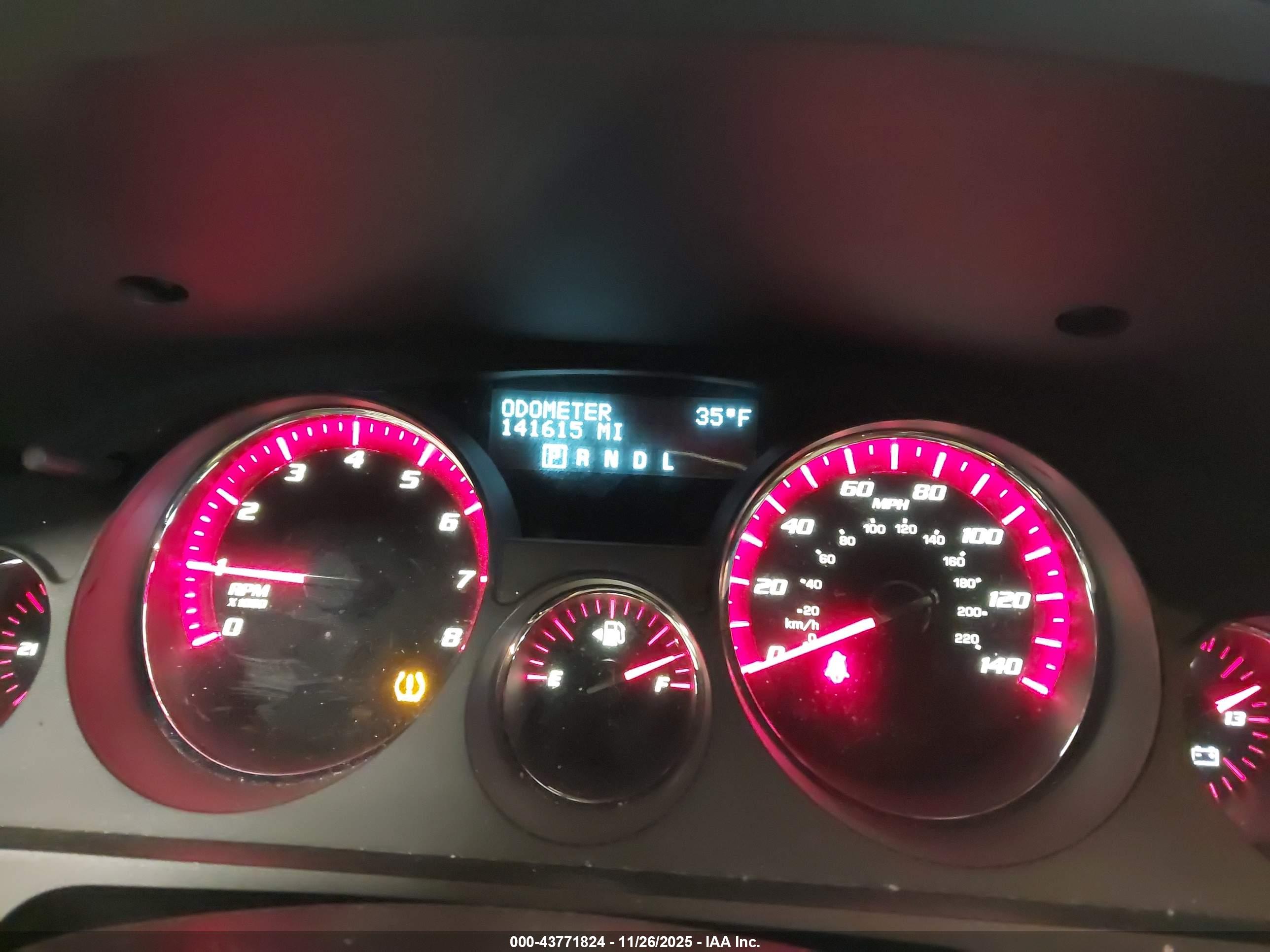 GMC ACADIA image 7