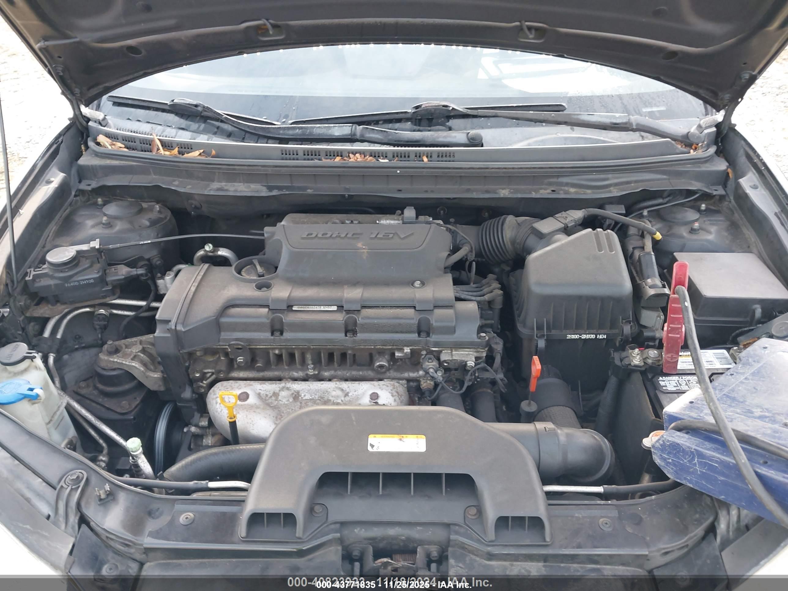 HYUNDAI ELANTRA image 10