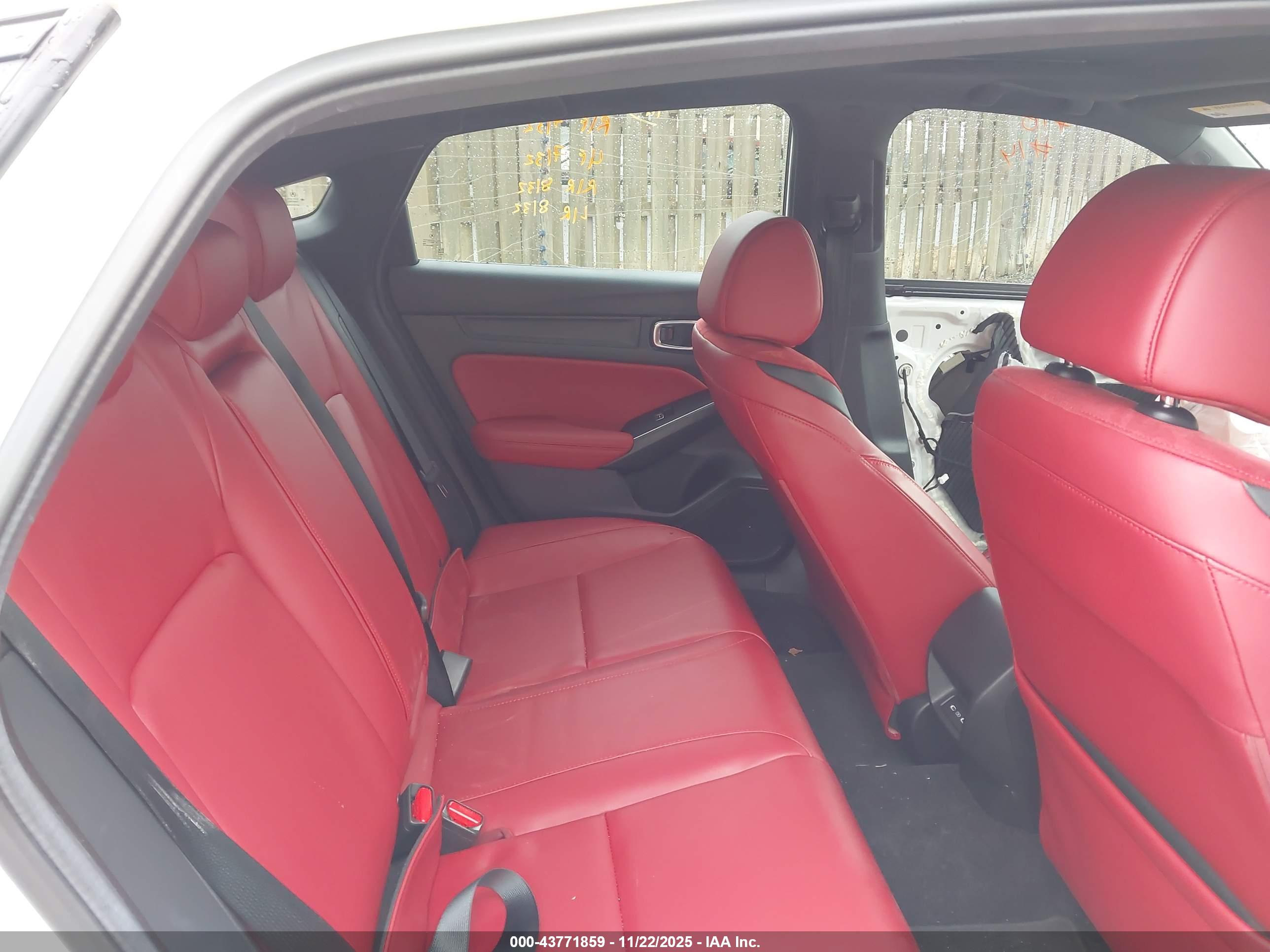 ACURA INTEGRA image 8