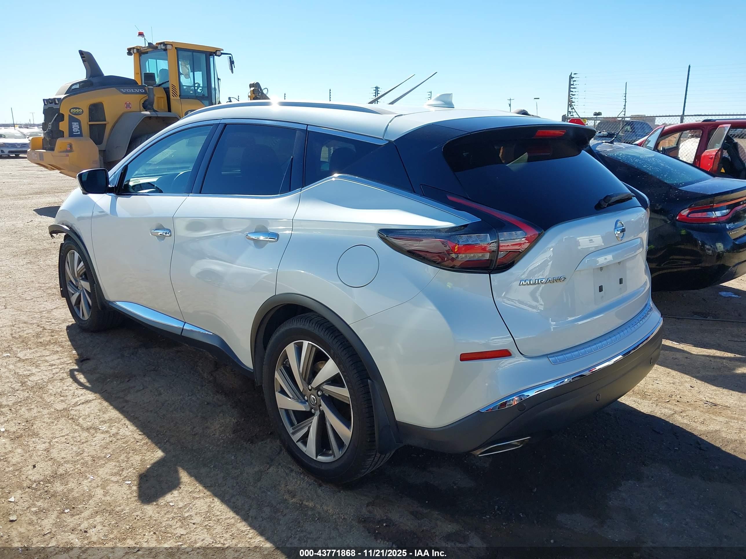 NISSAN MURANO image 3