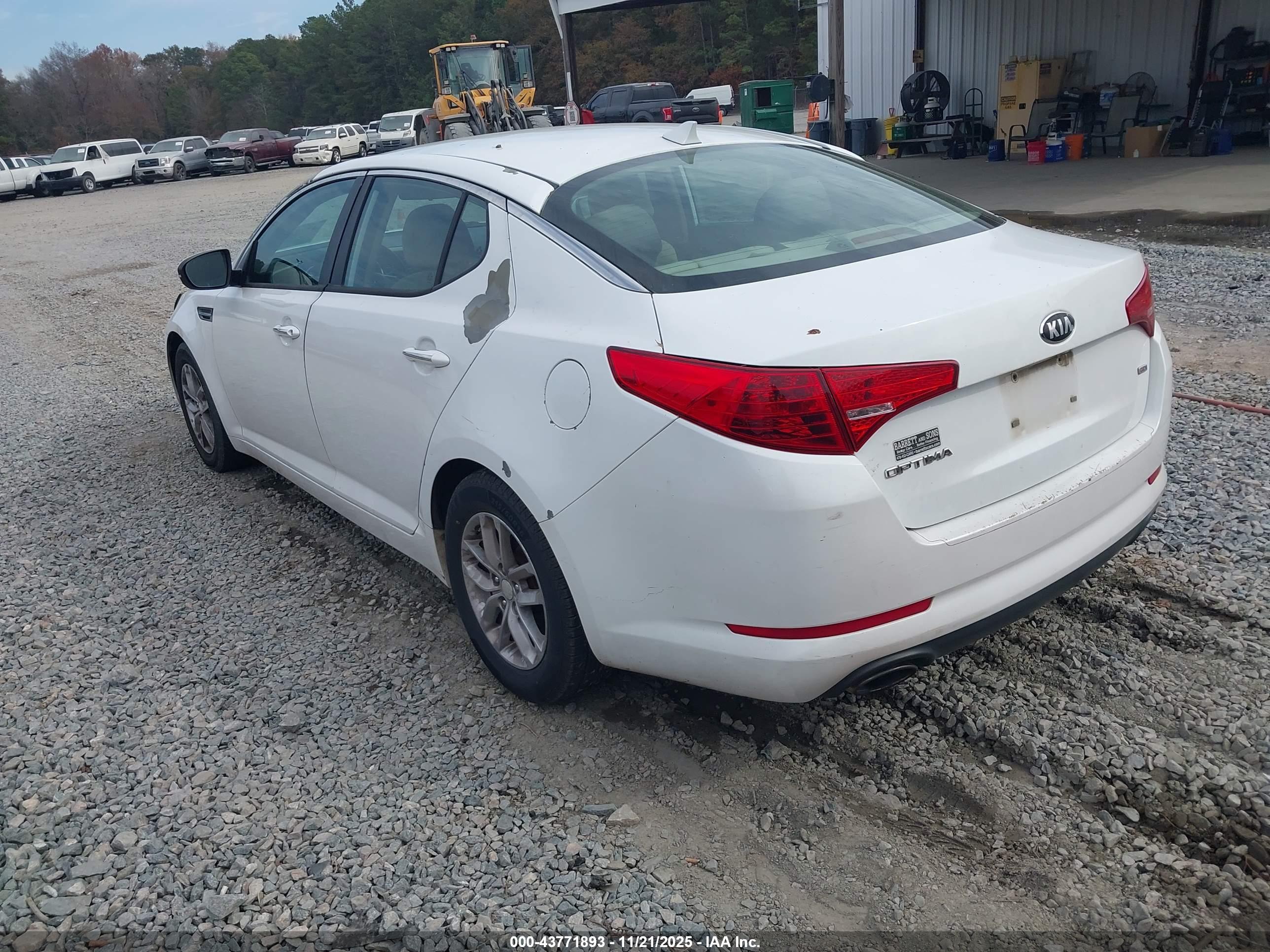 KIA OPTIMA image 3