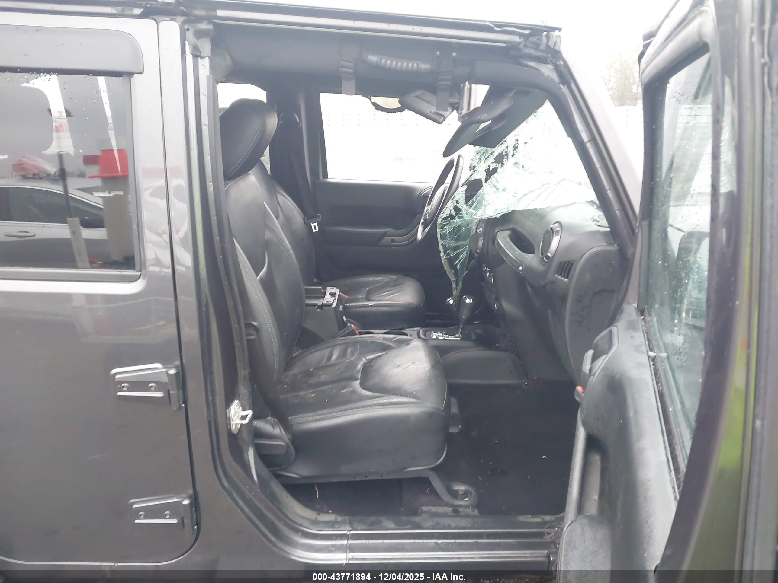 JEEP WRANGLER image 5