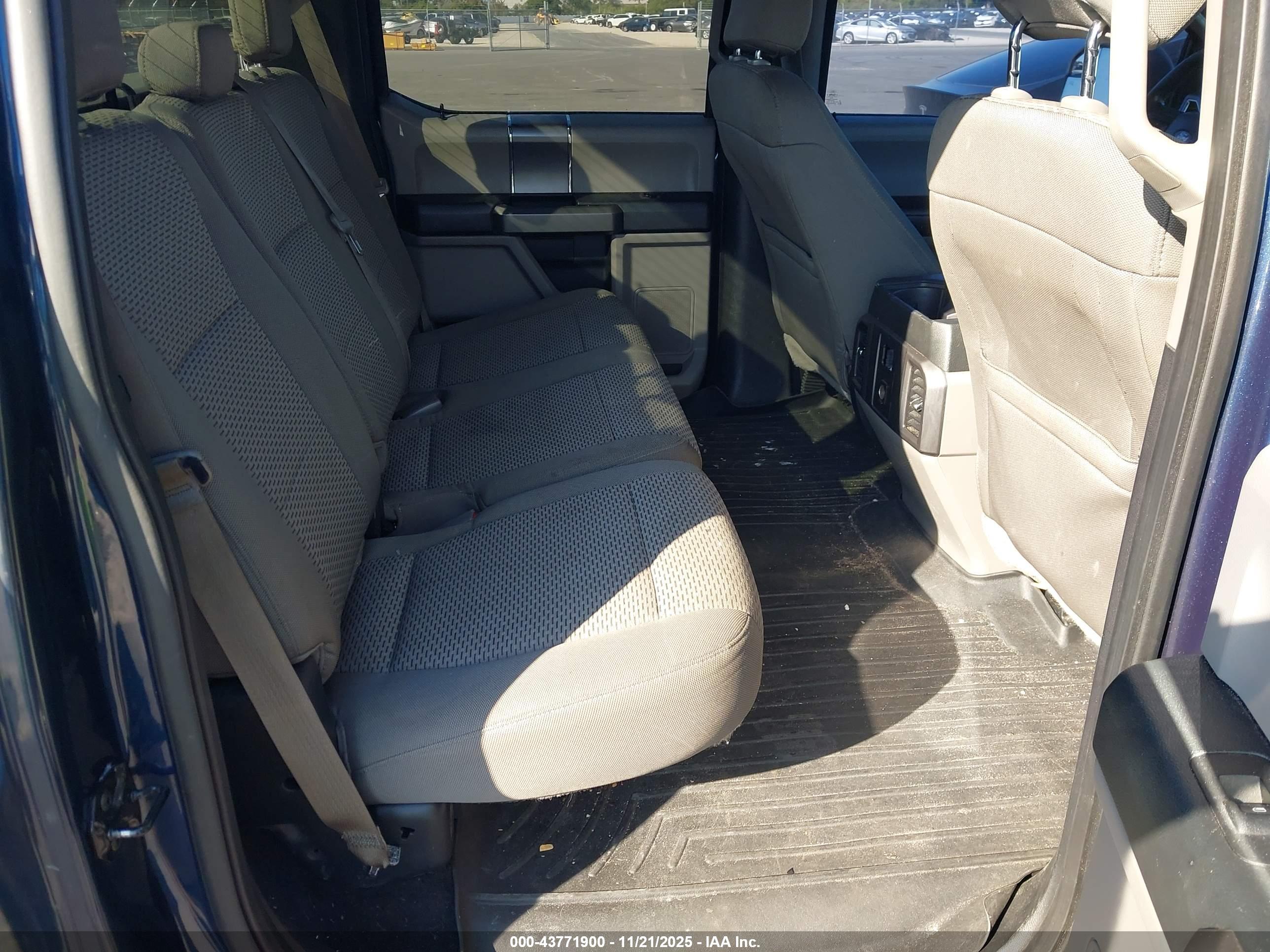 FORD F-150 image 8