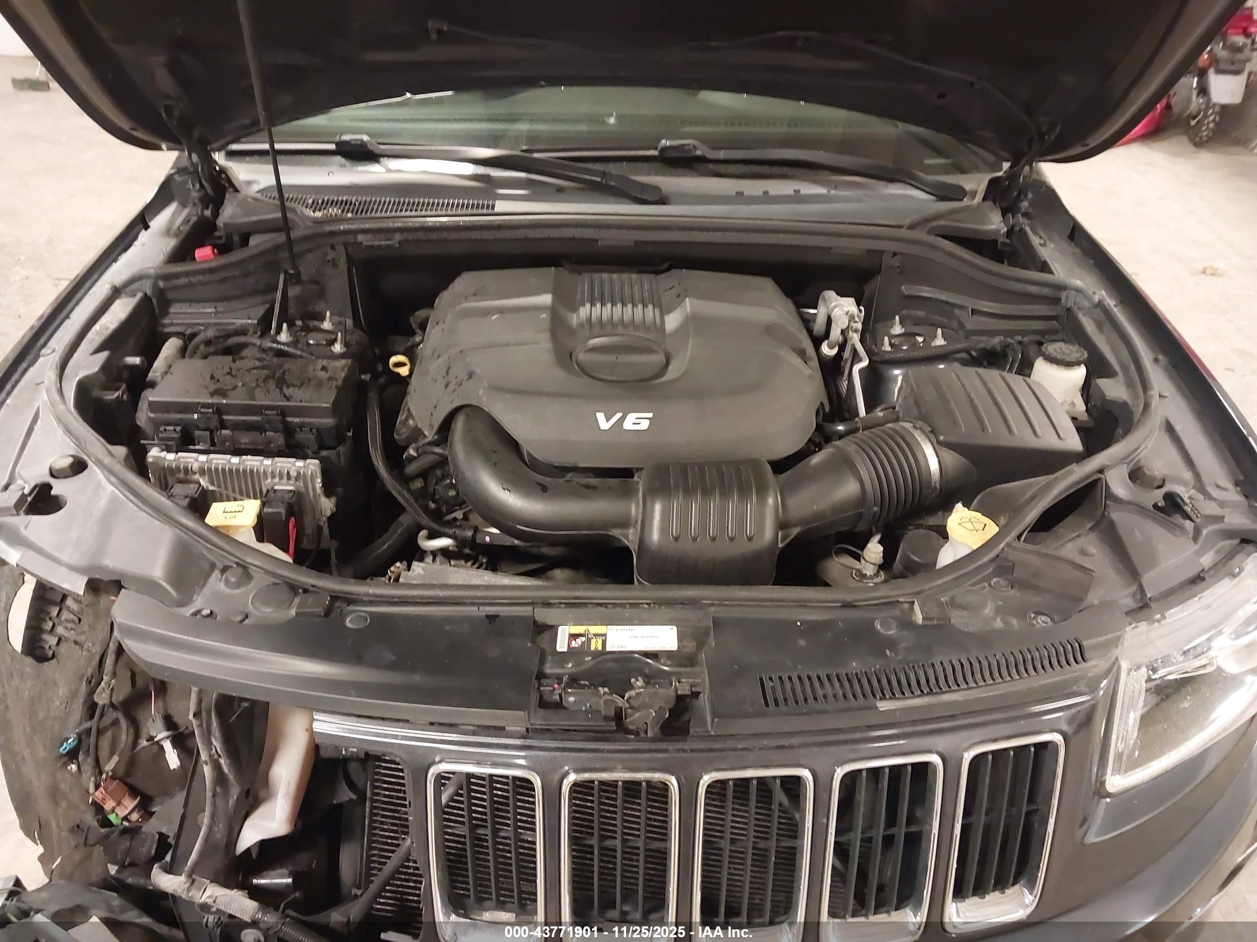 JEEP GRAND image 10