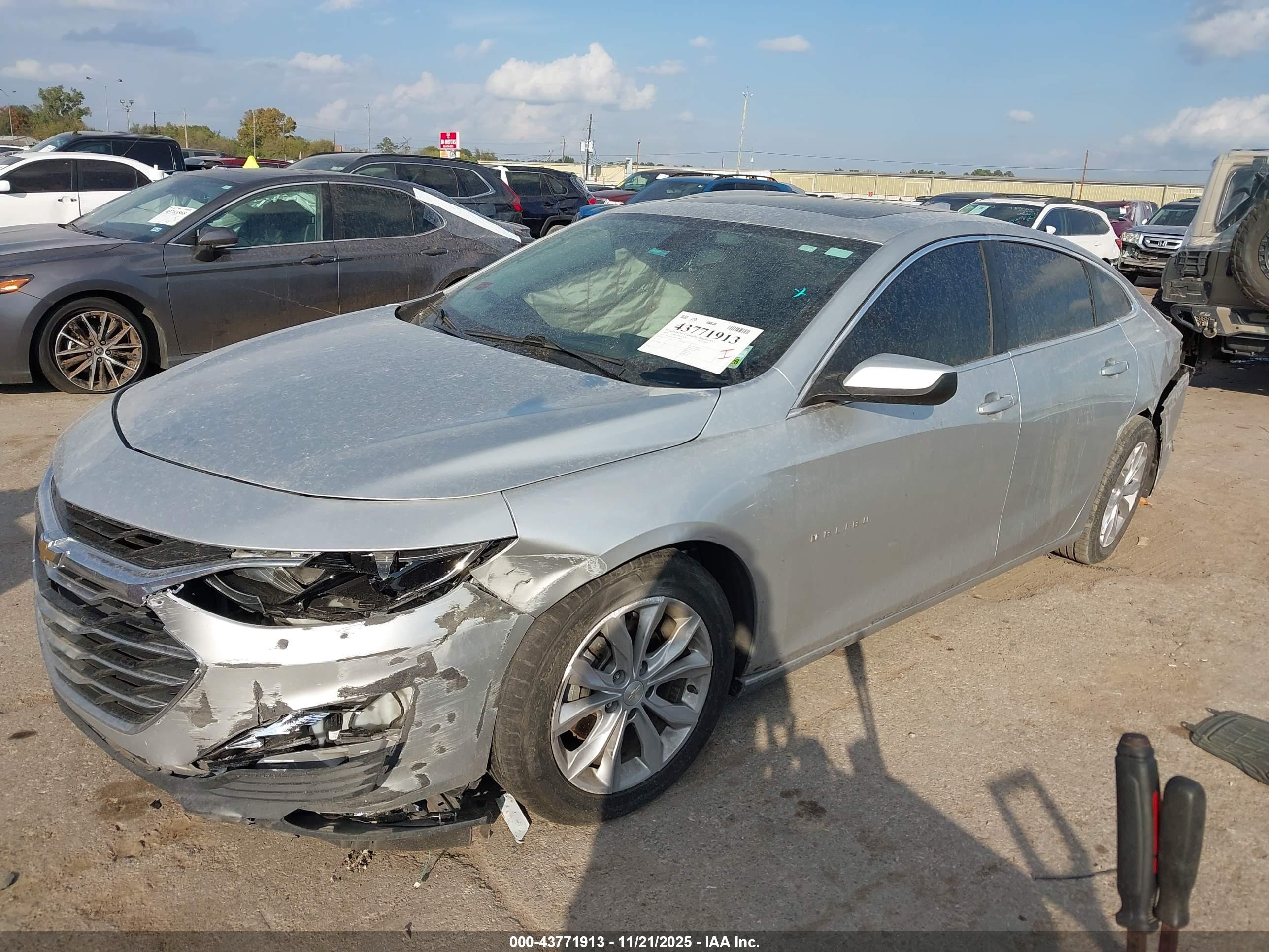 CHEVROLET MALIBU image 2