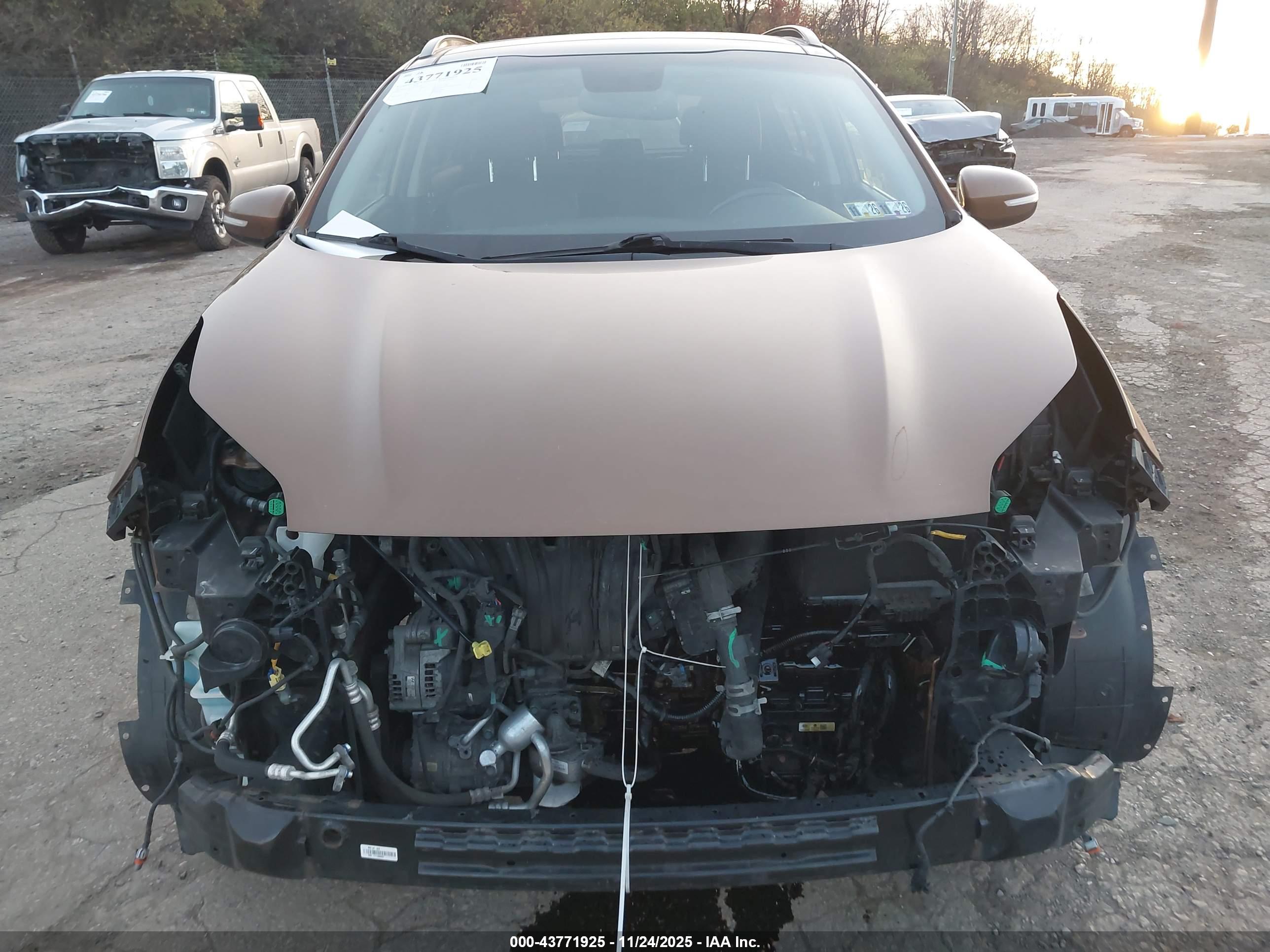 KIA SPORTAGE image 10