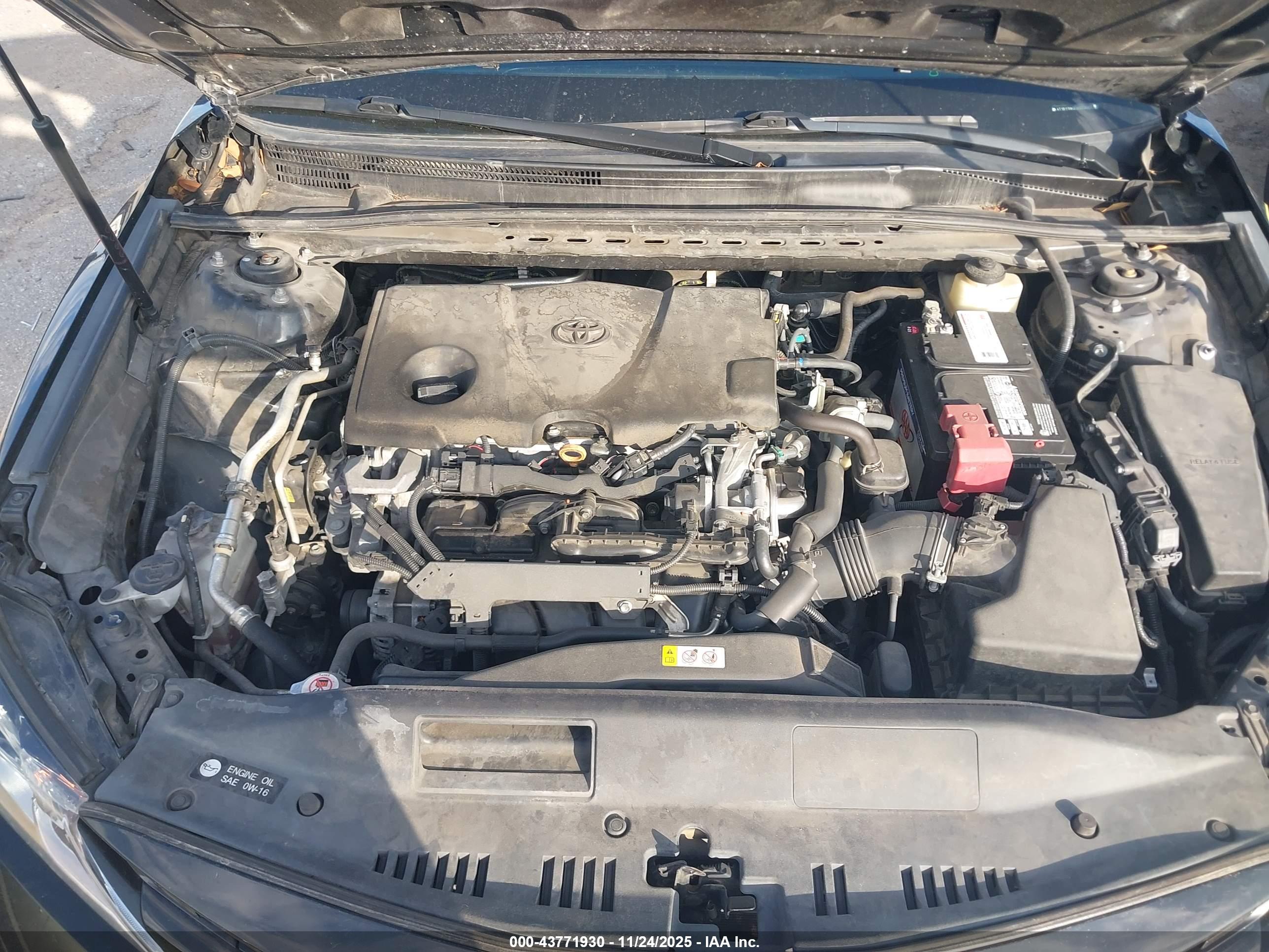TOYOTA CAMRY image 10