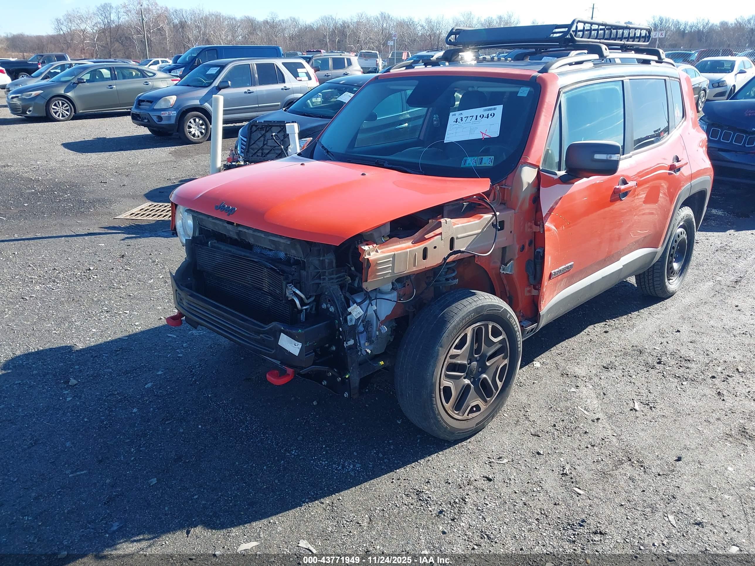 JEEP RENEGADE image 6