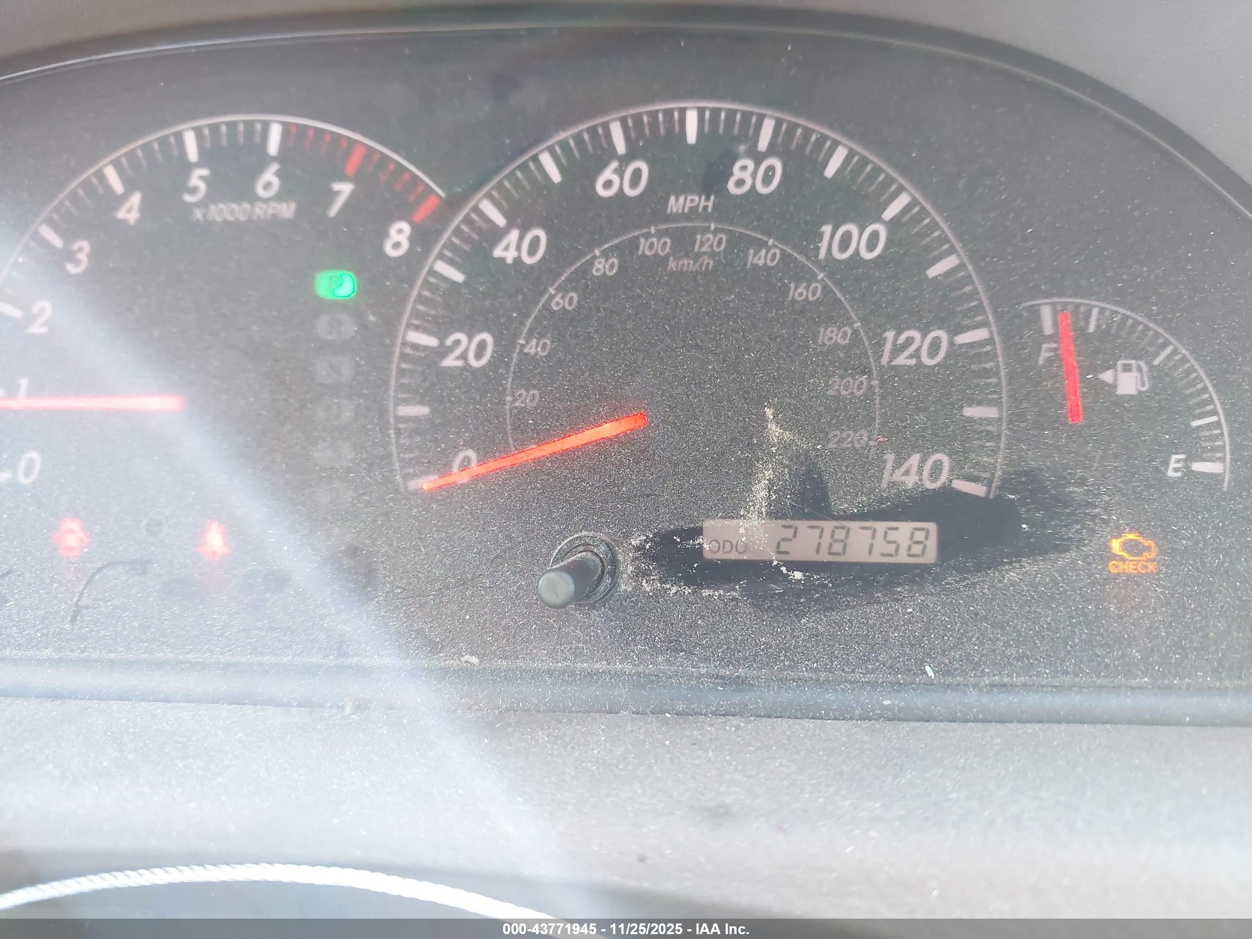 TOYOTA CAMRY image 7