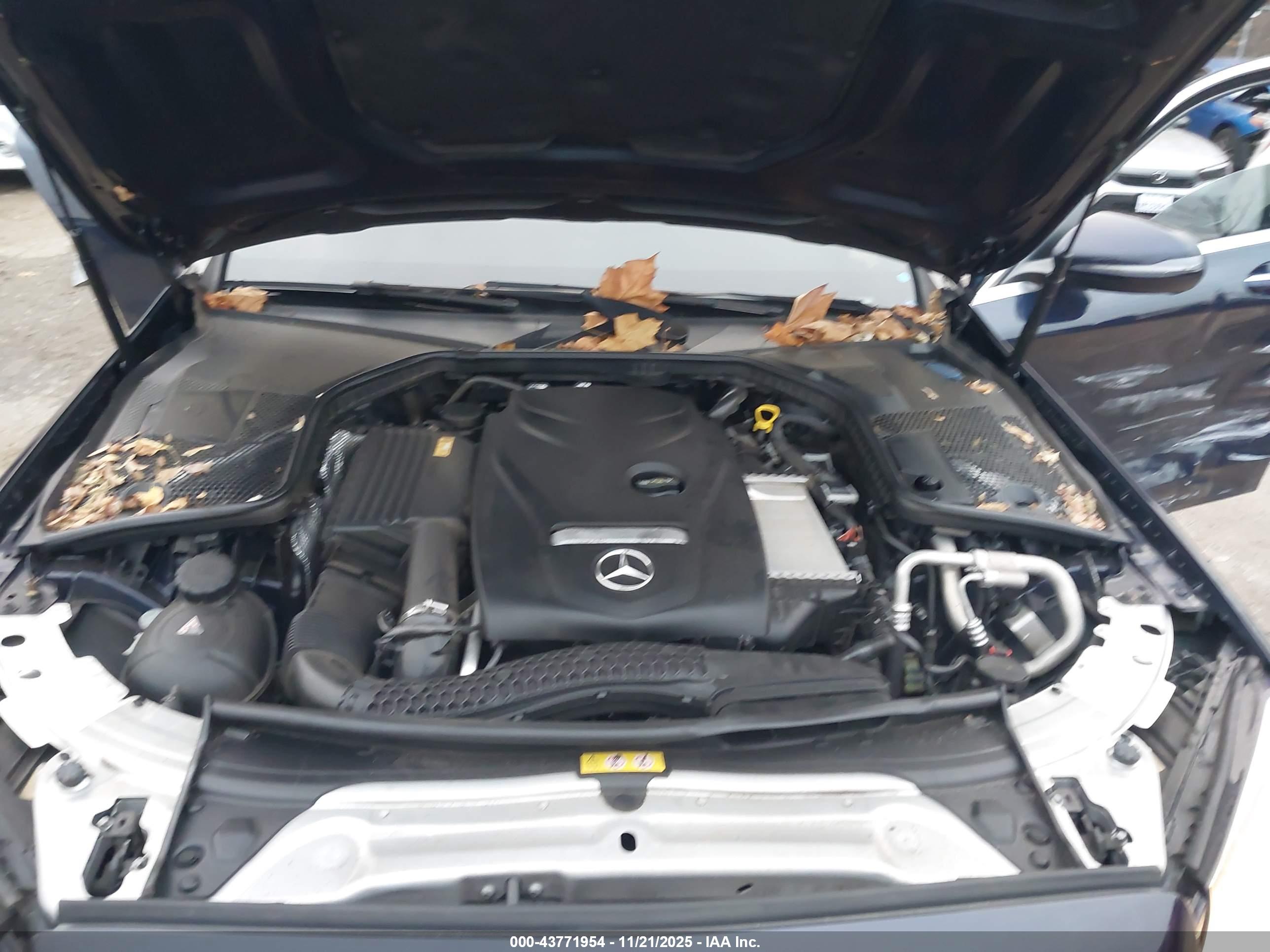 MERCEDES-BENZ C image 10