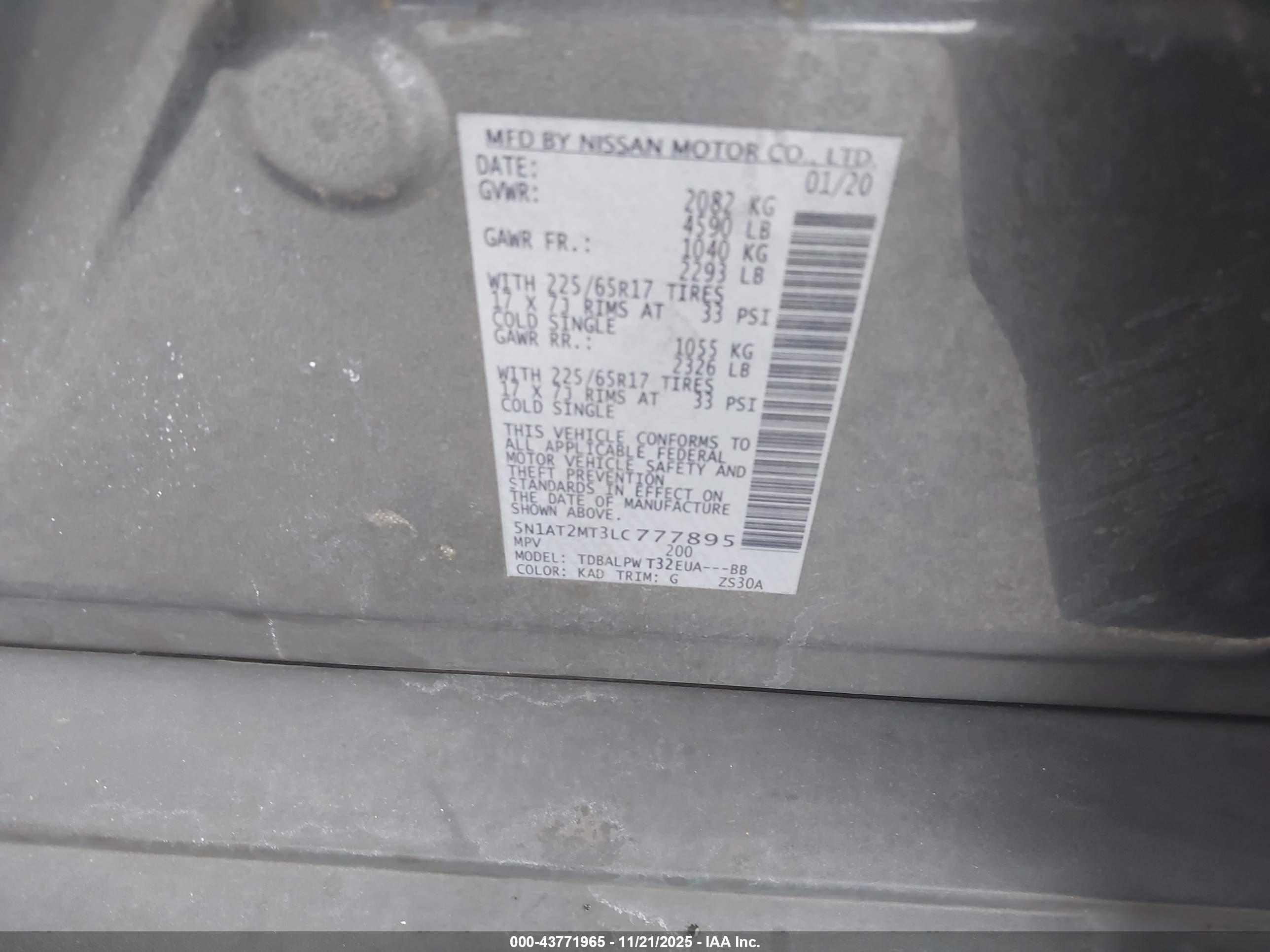 NISSAN ROGUE image 9